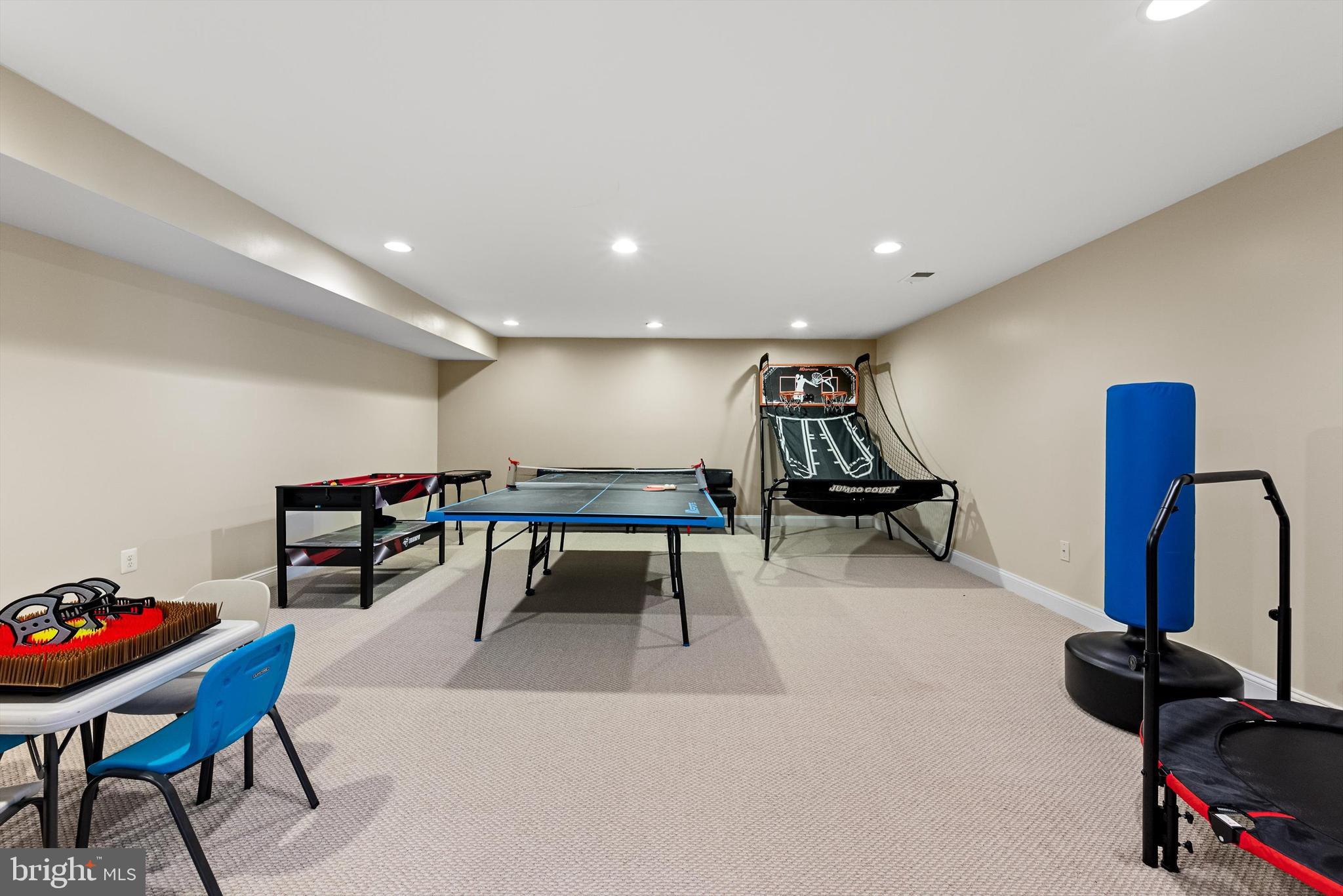 MADISON GROVE - Residential