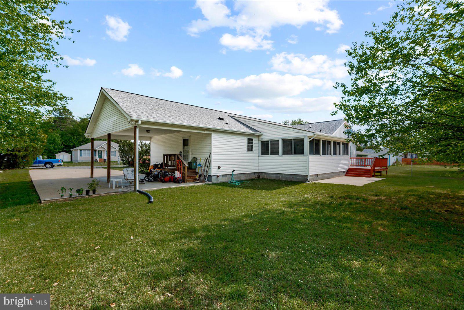 107 BONNIE DEL DRIVE