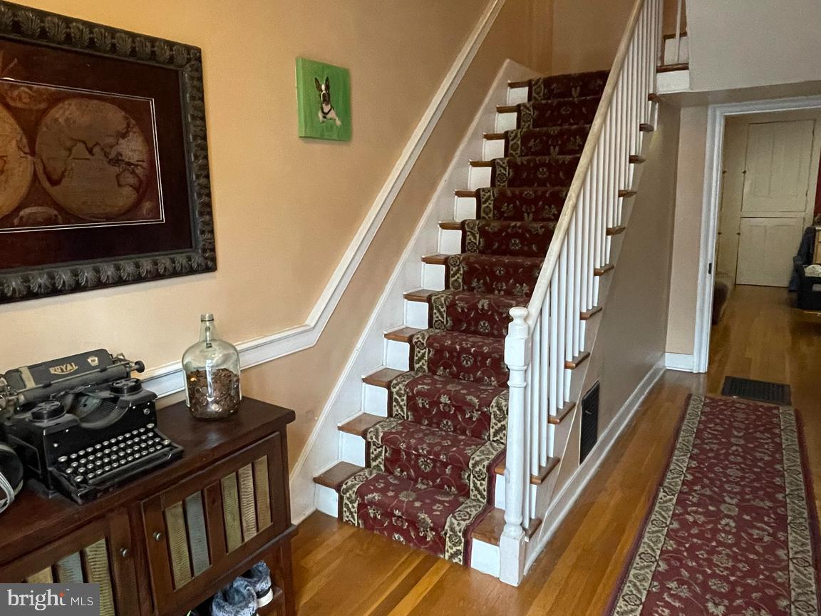 CARLISLE HISTORIC DISTRICT - Residential