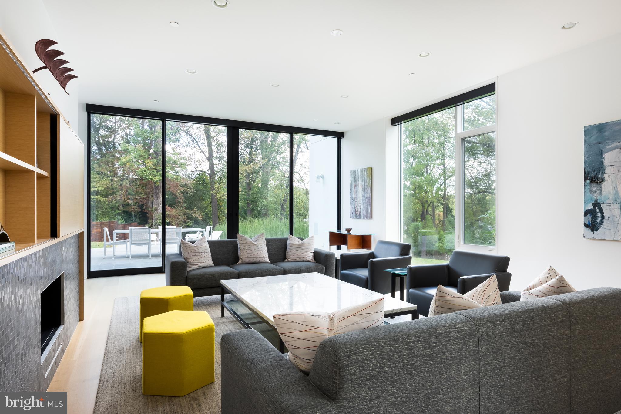 CHEVY CHASE - Residential