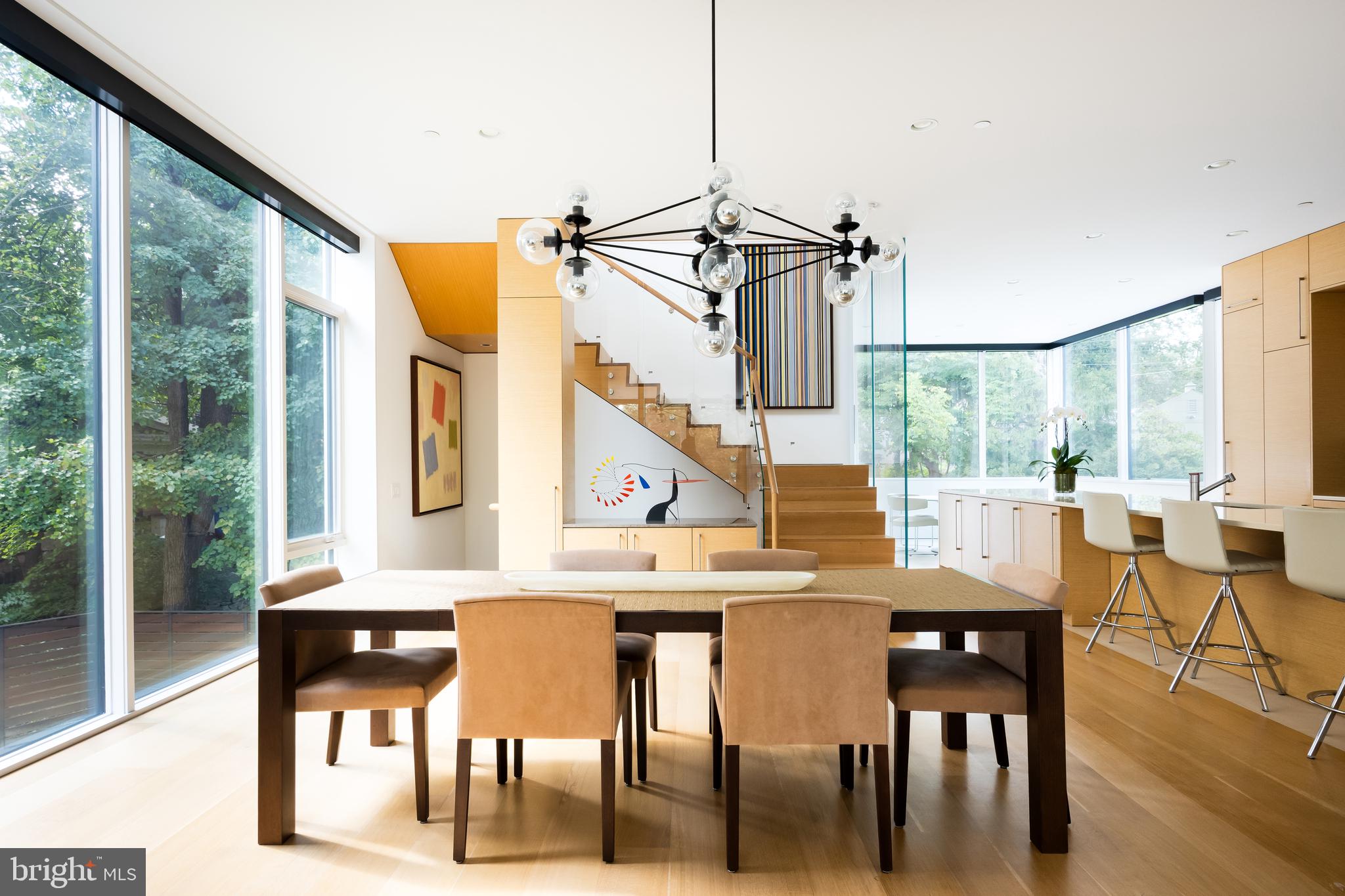 CHEVY CHASE - Residential