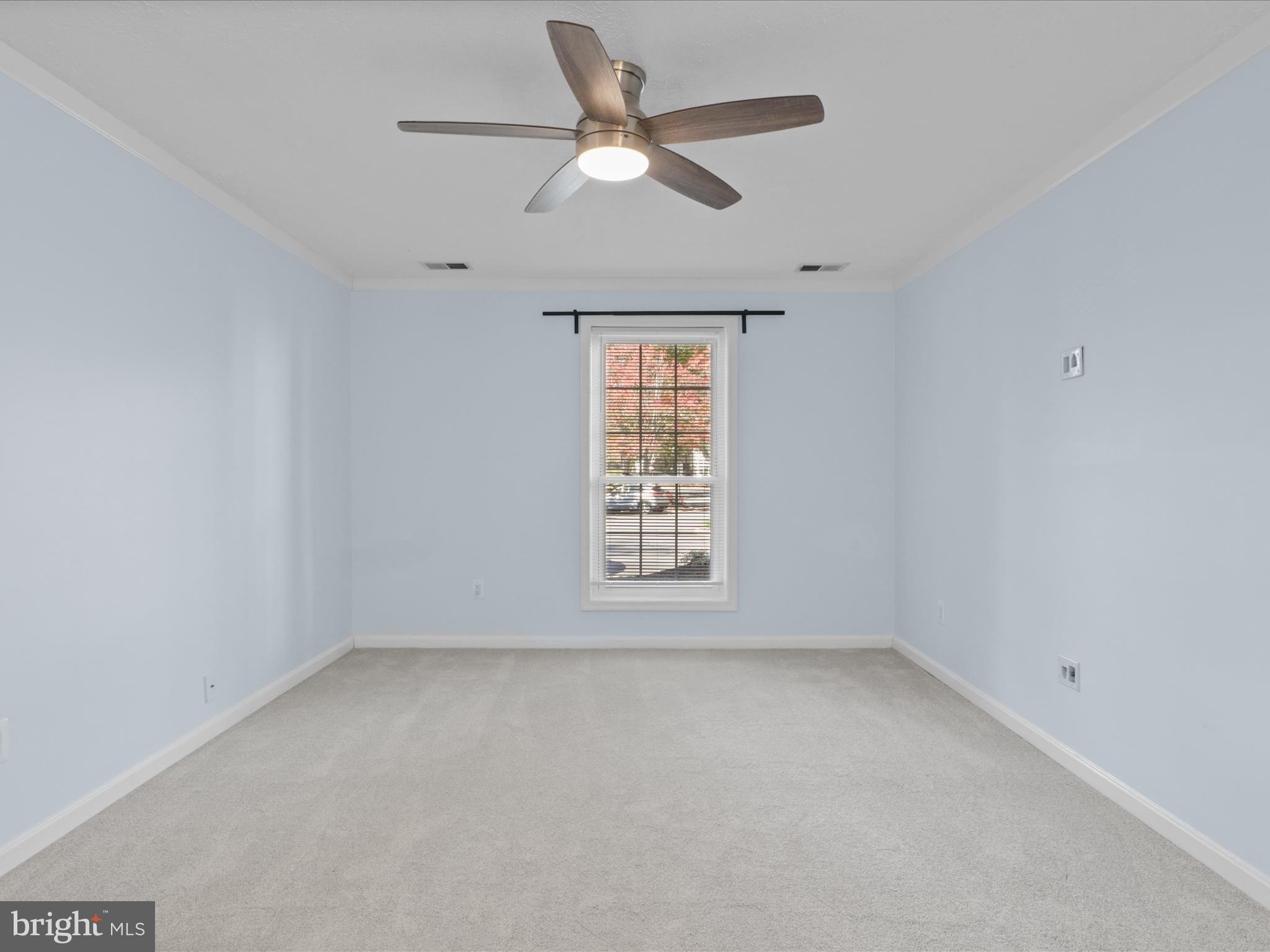 THE OAKTON - Residential Lease