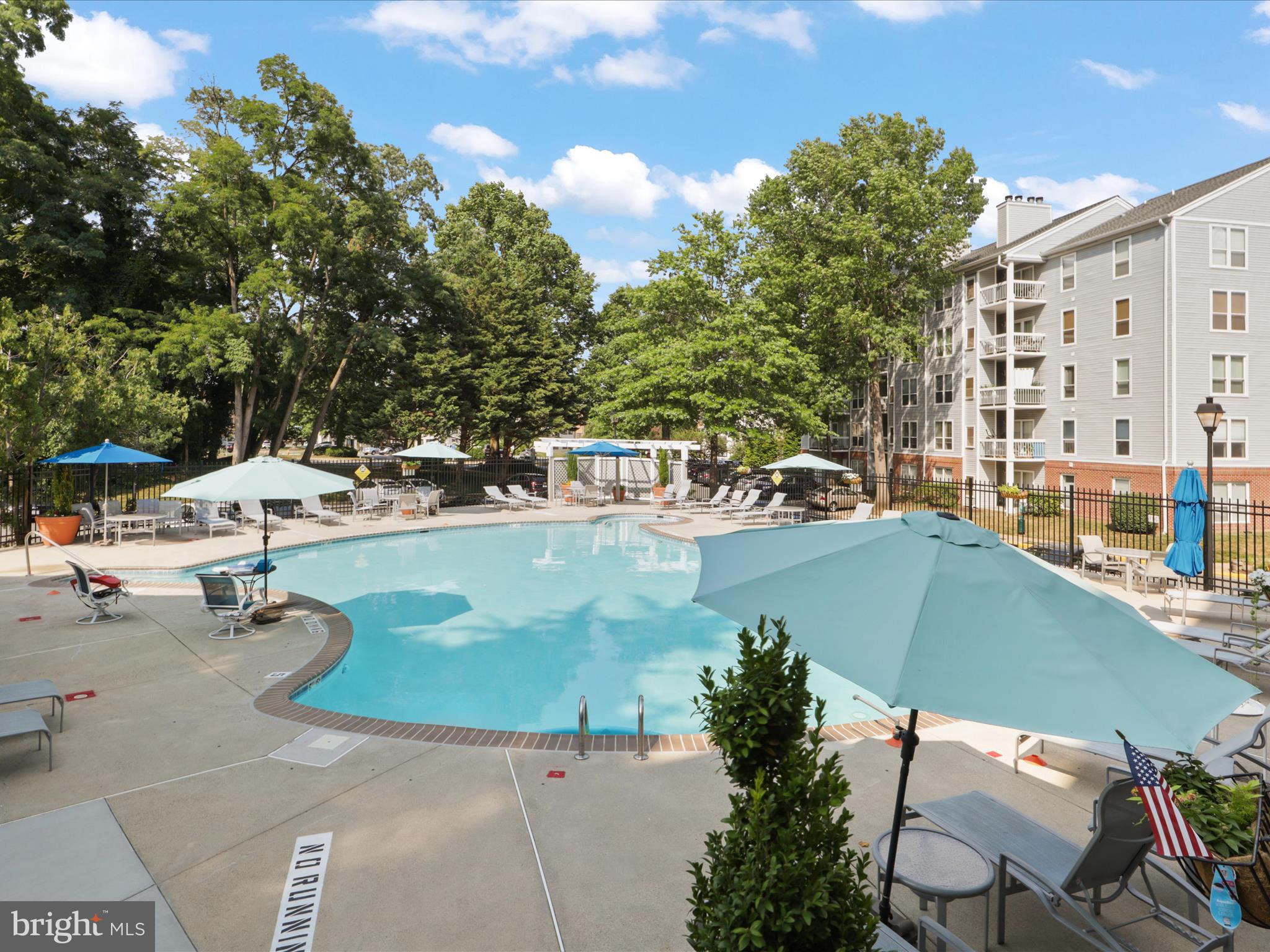 THE OAKTON - Residential Lease