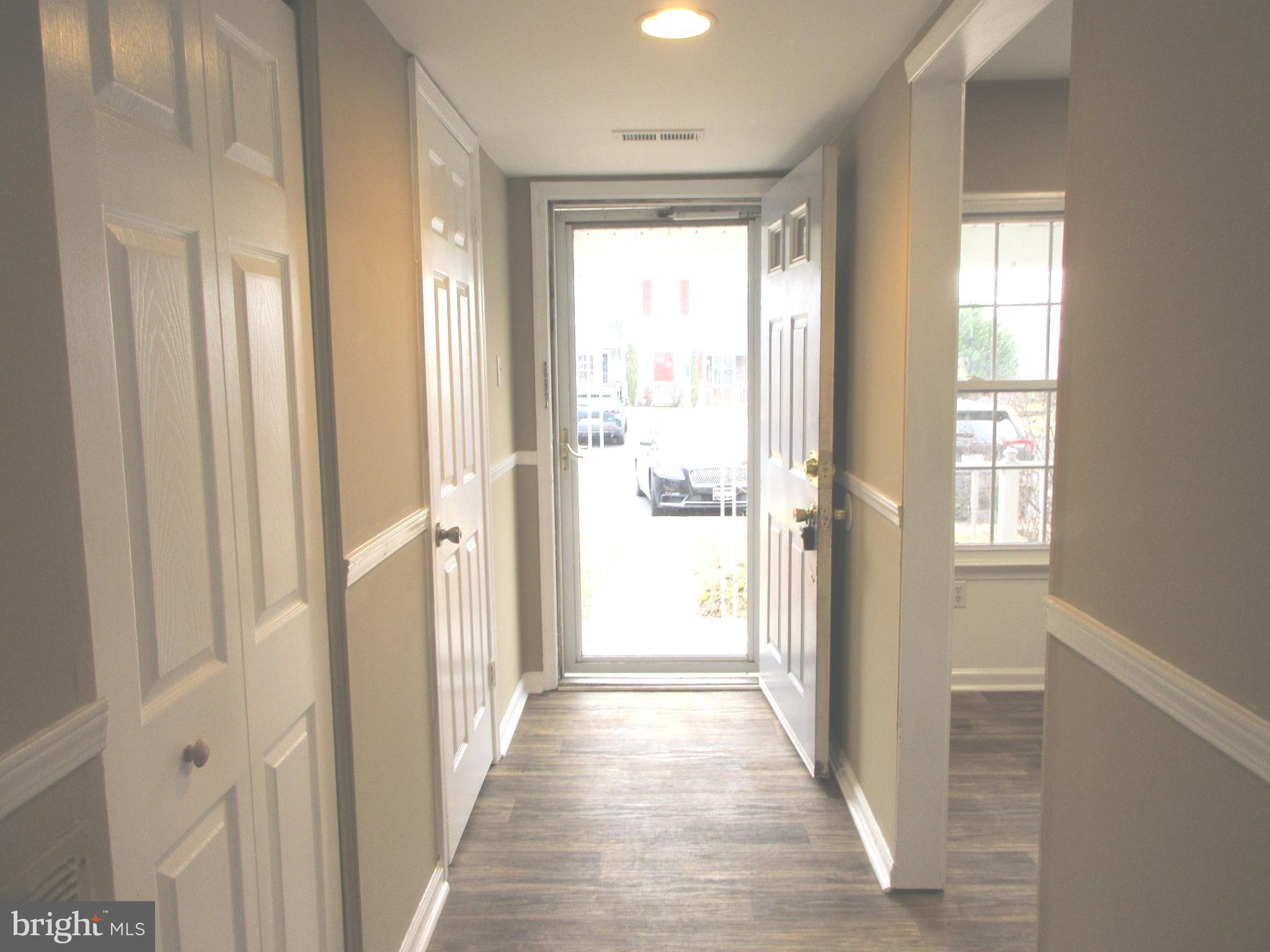 VILLAGE SHIRES - Residential