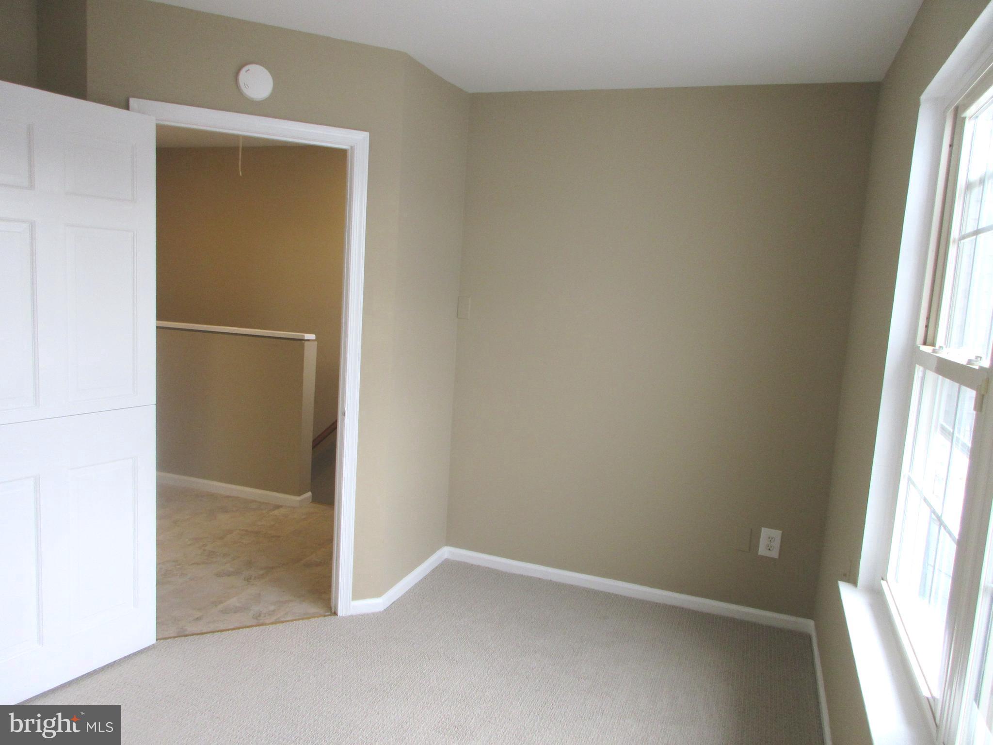 VILLAGE SHIRES - Residential