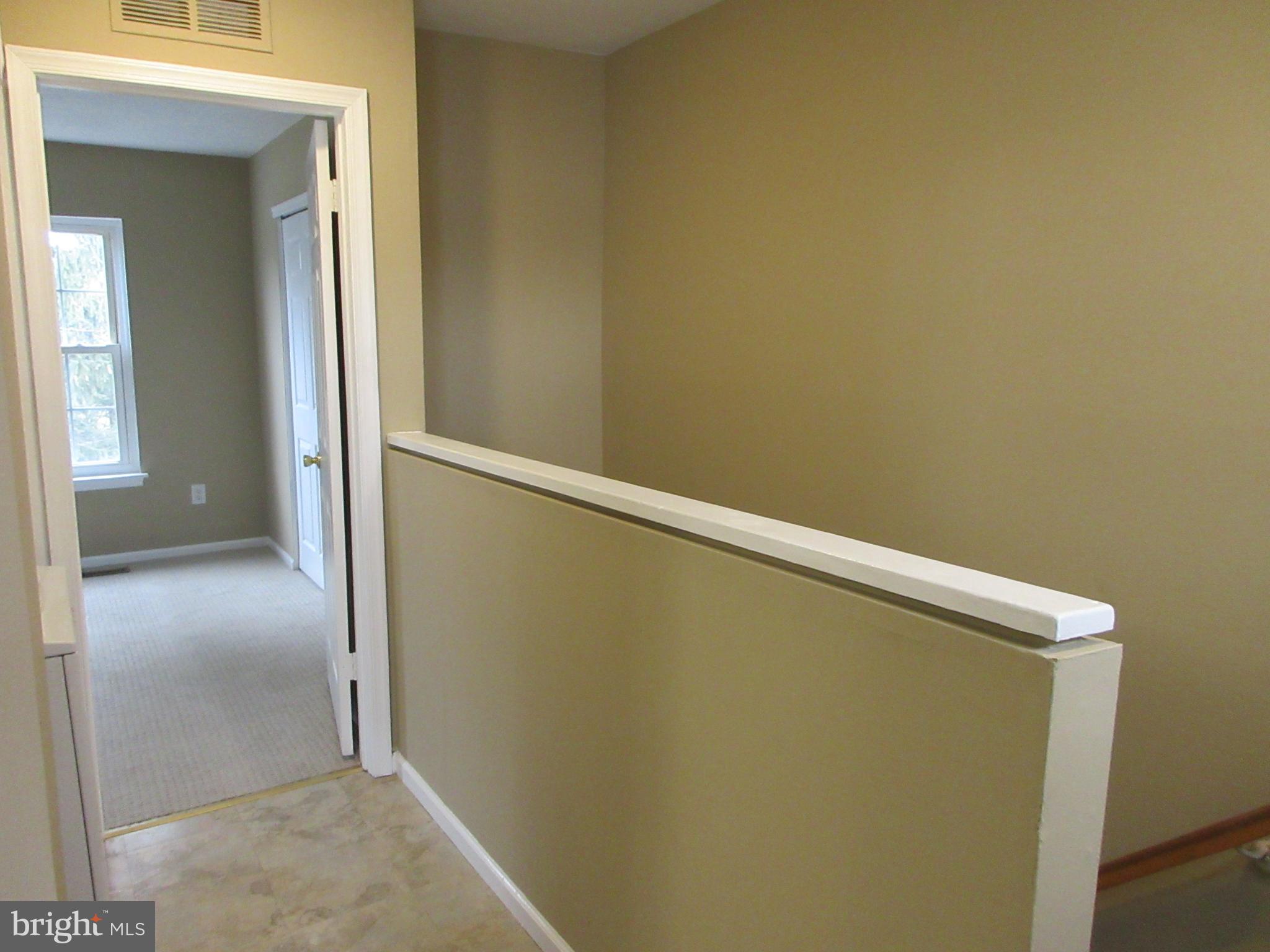 VILLAGE SHIRES - Residential