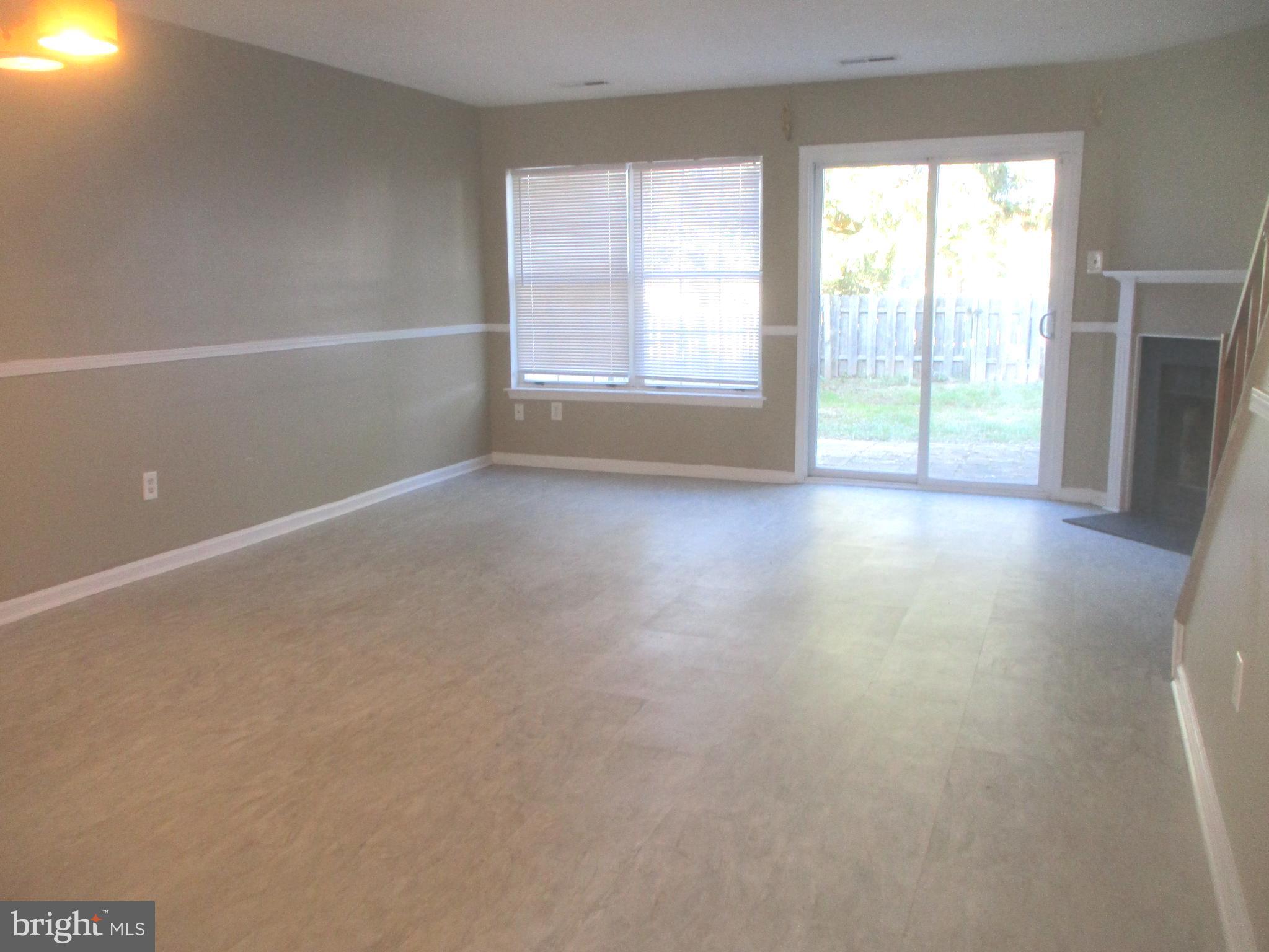 VILLAGE SHIRES - Residential