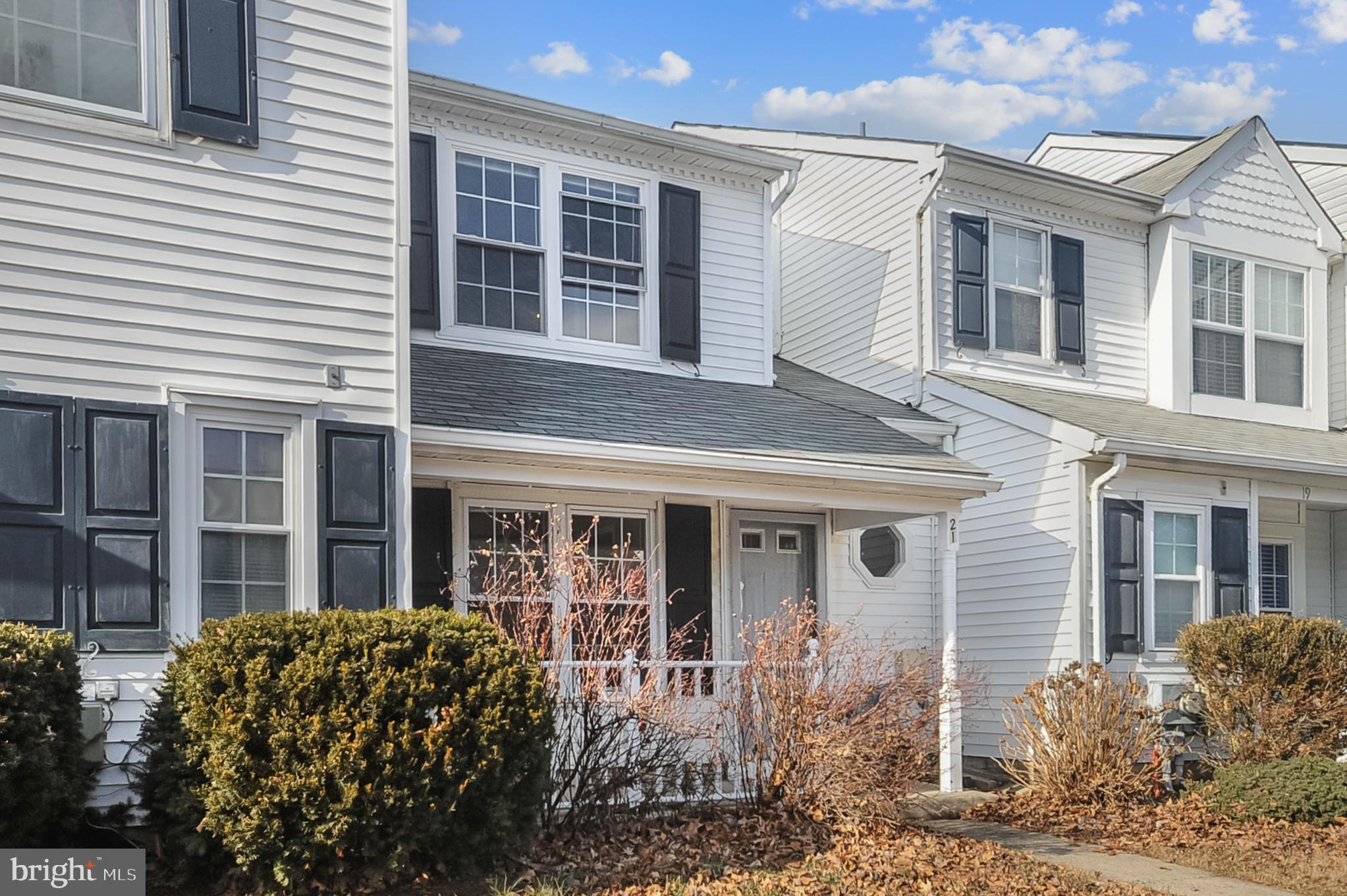 VILLAGE SHIRES - Residential