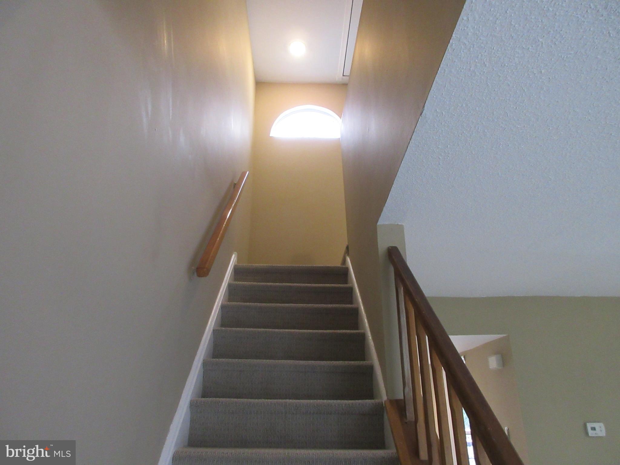 VILLAGE SHIRES - Residential