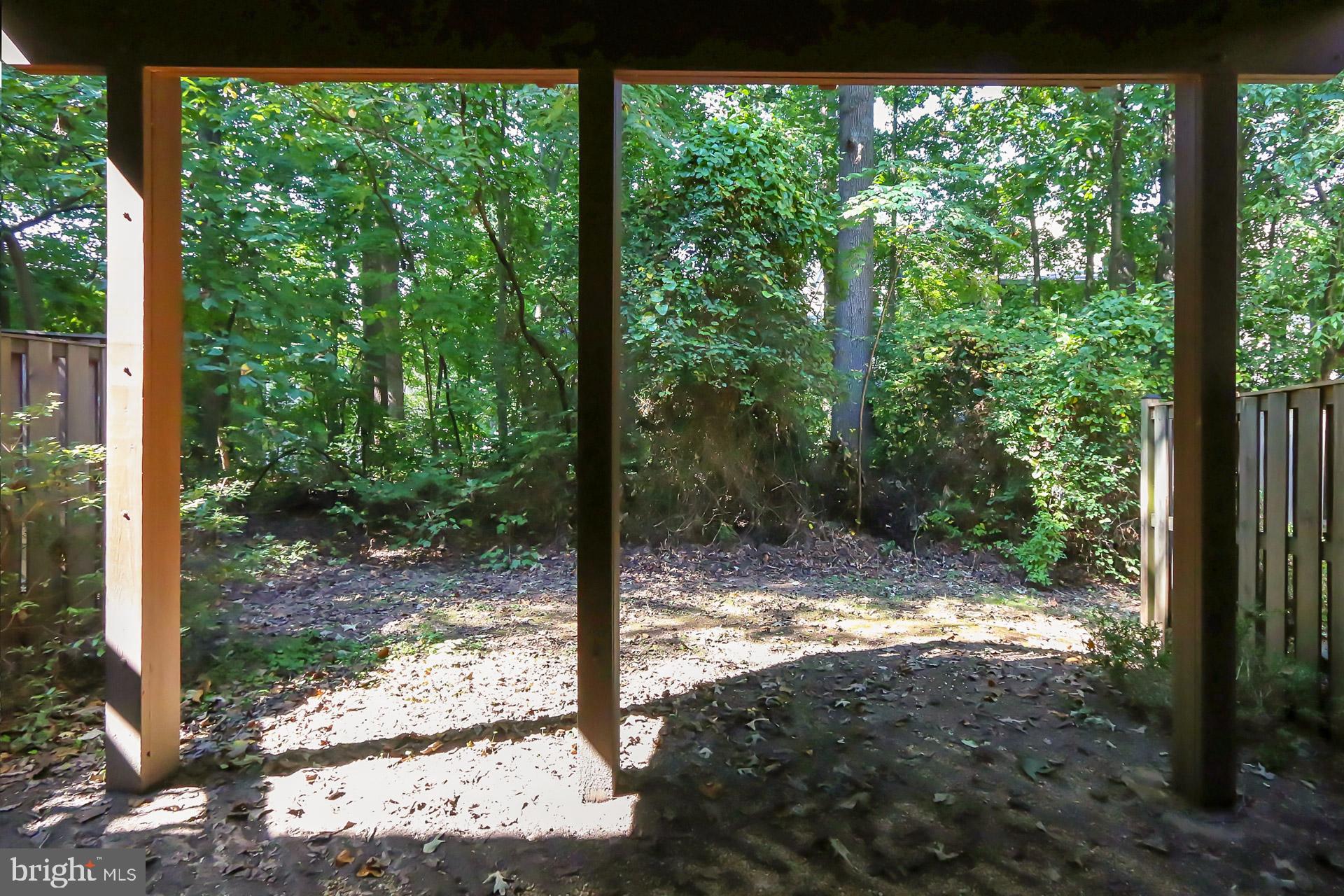 FAIR LAKES COURT - Residential