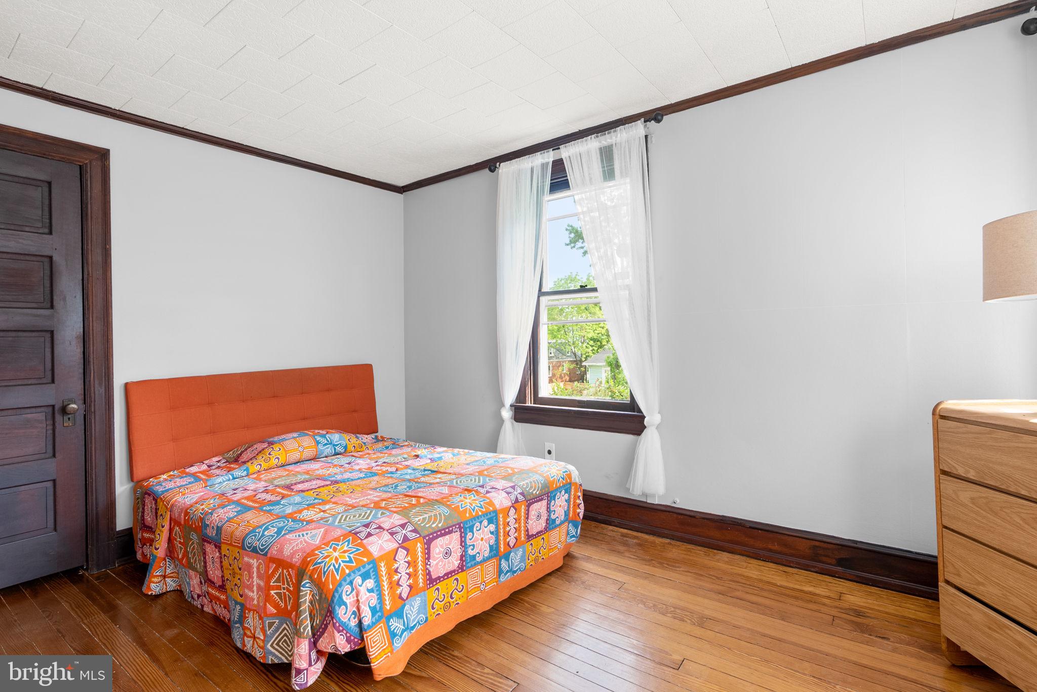 RIVERDALE PARK - Residential