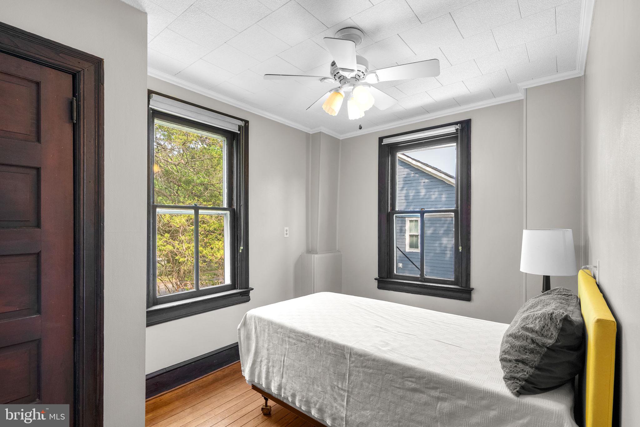 RIVERDALE PARK - Residential