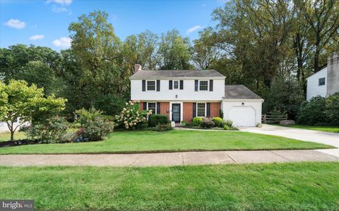 Photo of 30 S Cliffe Drive, WILMINGTON, DE 19809 (MLS # DENC2090430)