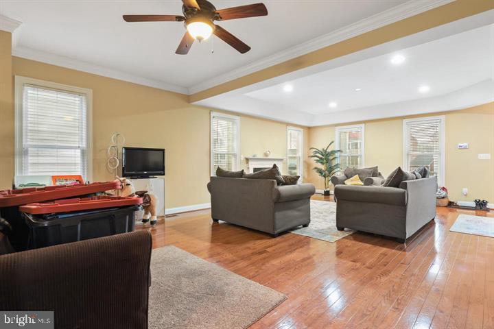 GWYNN OAK - Residential Lease