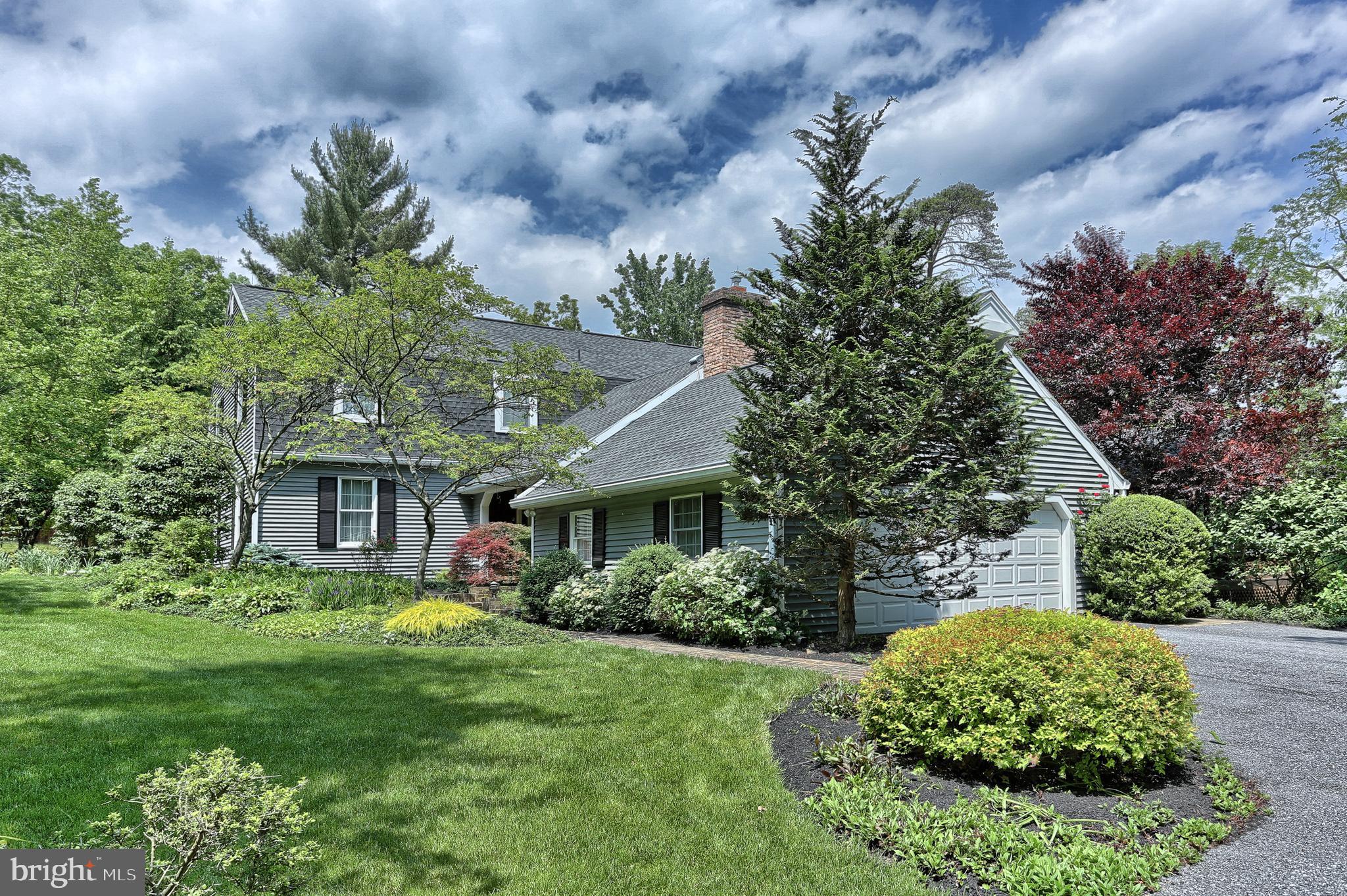 MOUNTAINDALE - Residential