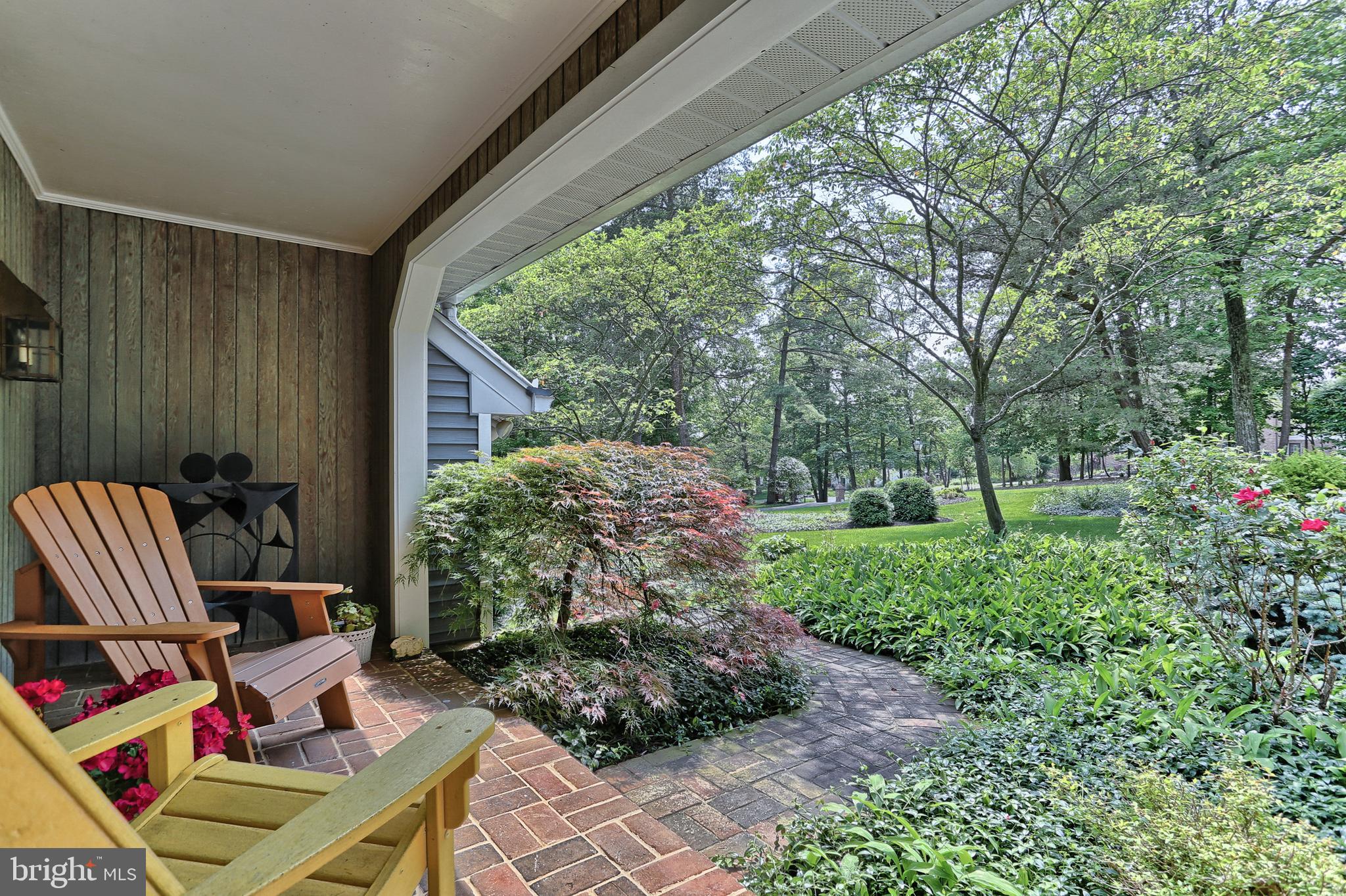 MOUNTAINDALE - Residential