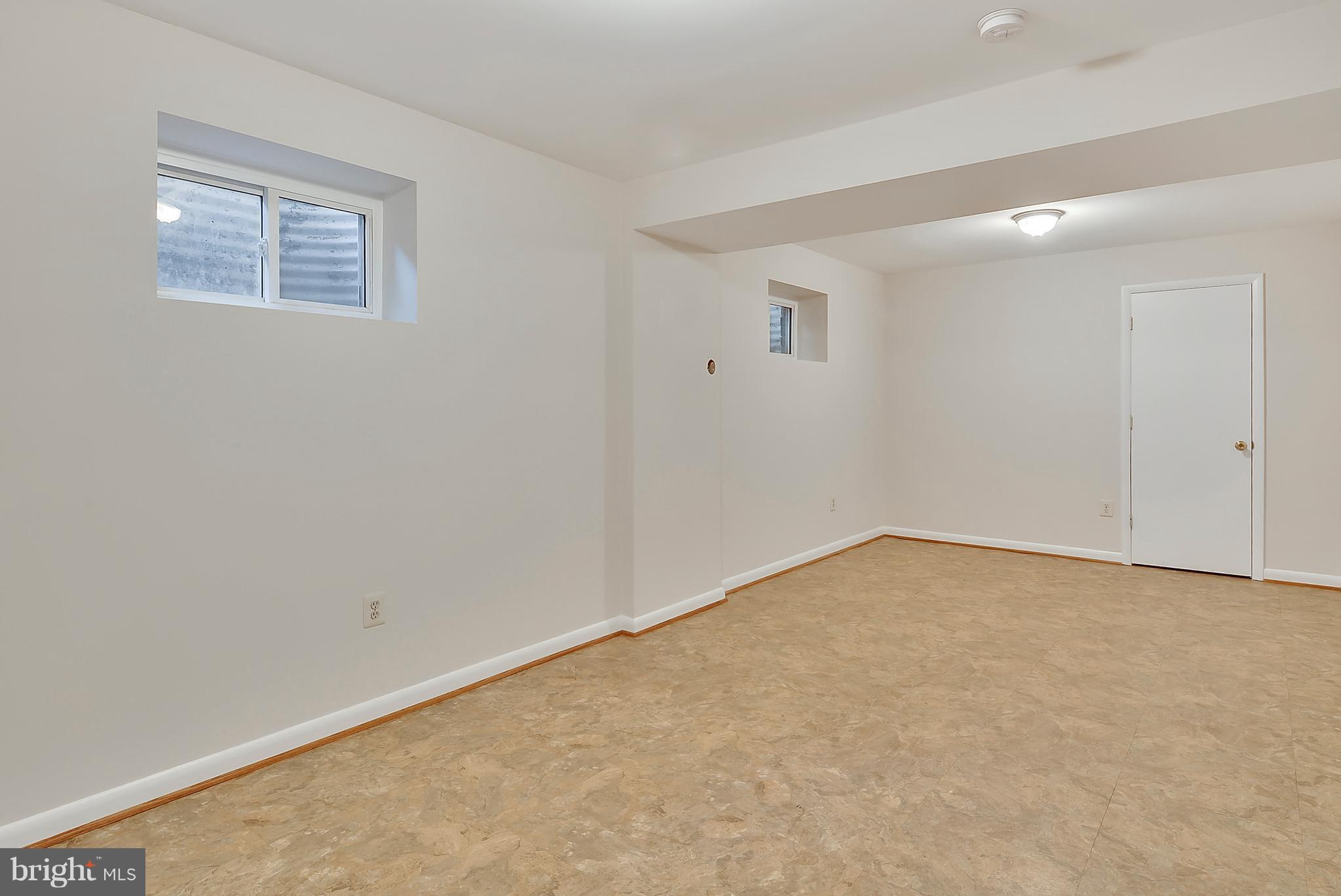 SOMERSET - Residential