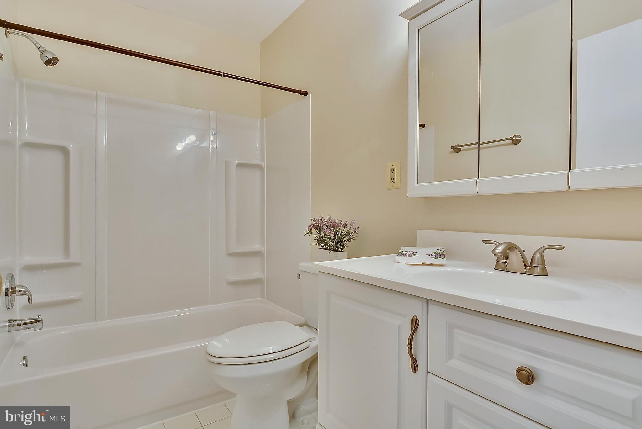 SOMERSET - Residential