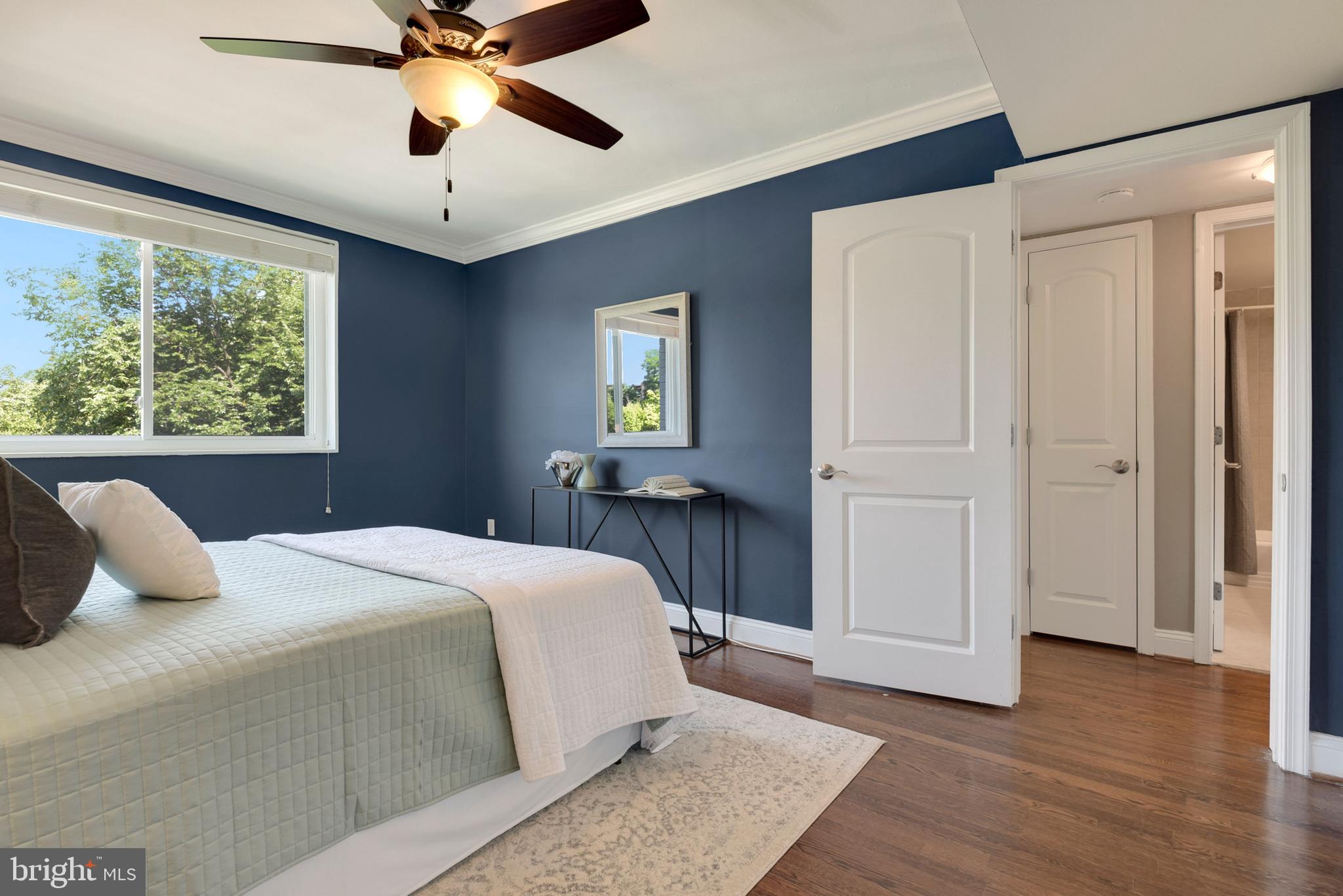 ADAMS HOUSE - Residential