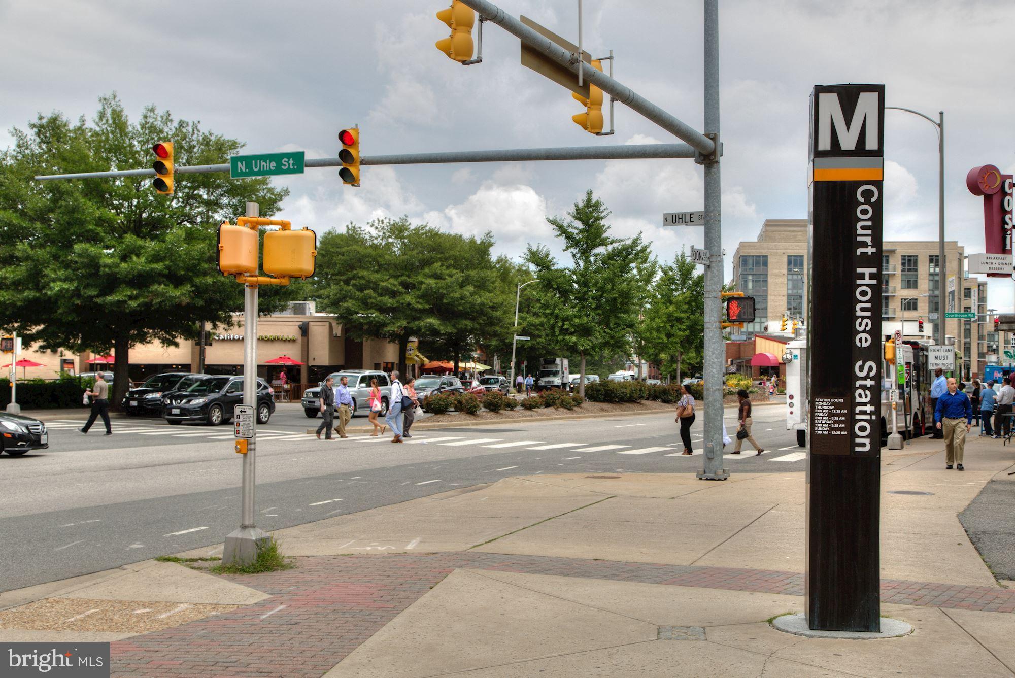 ADAMS HOUSE - Residential