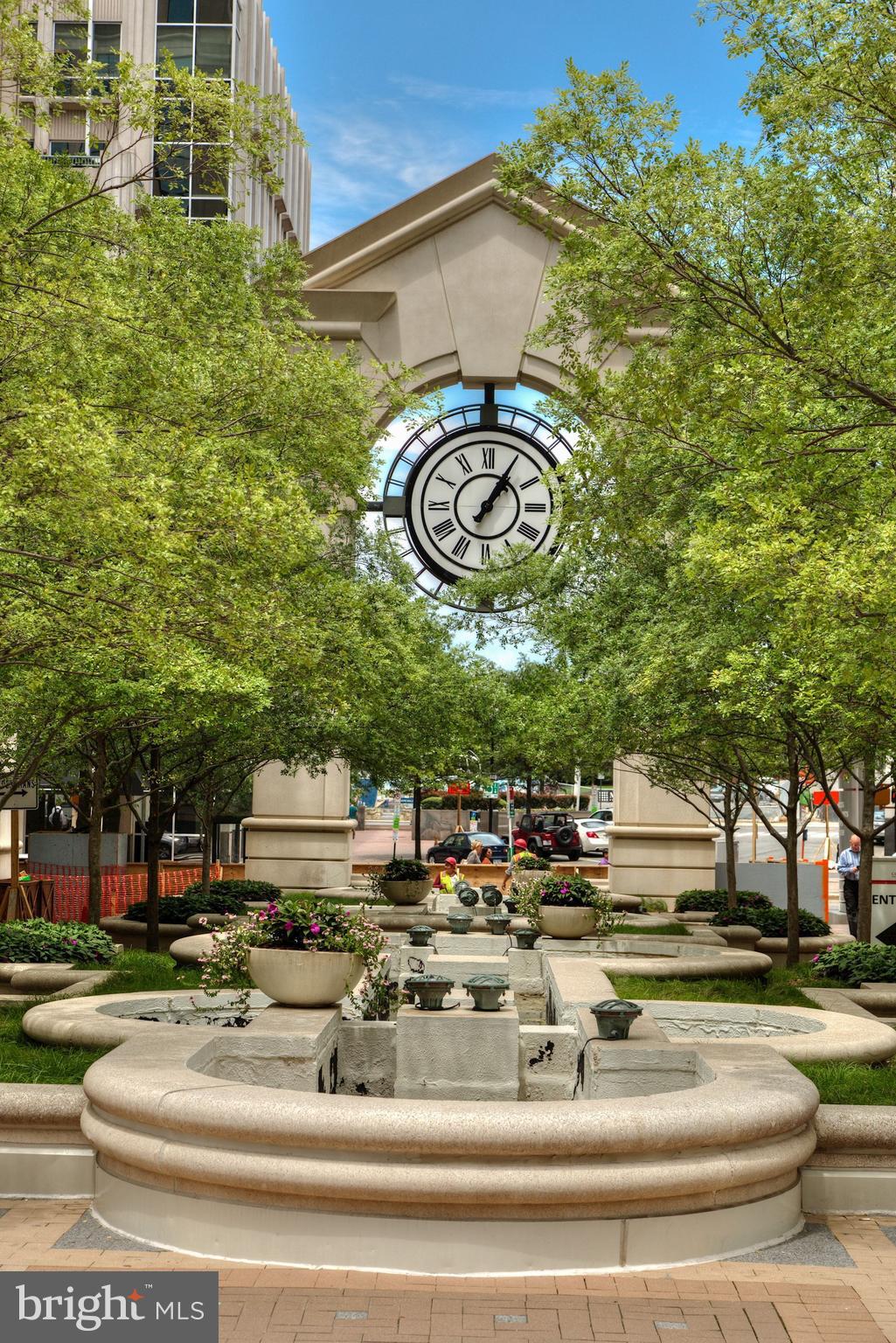 ADAMS HOUSE - Residential