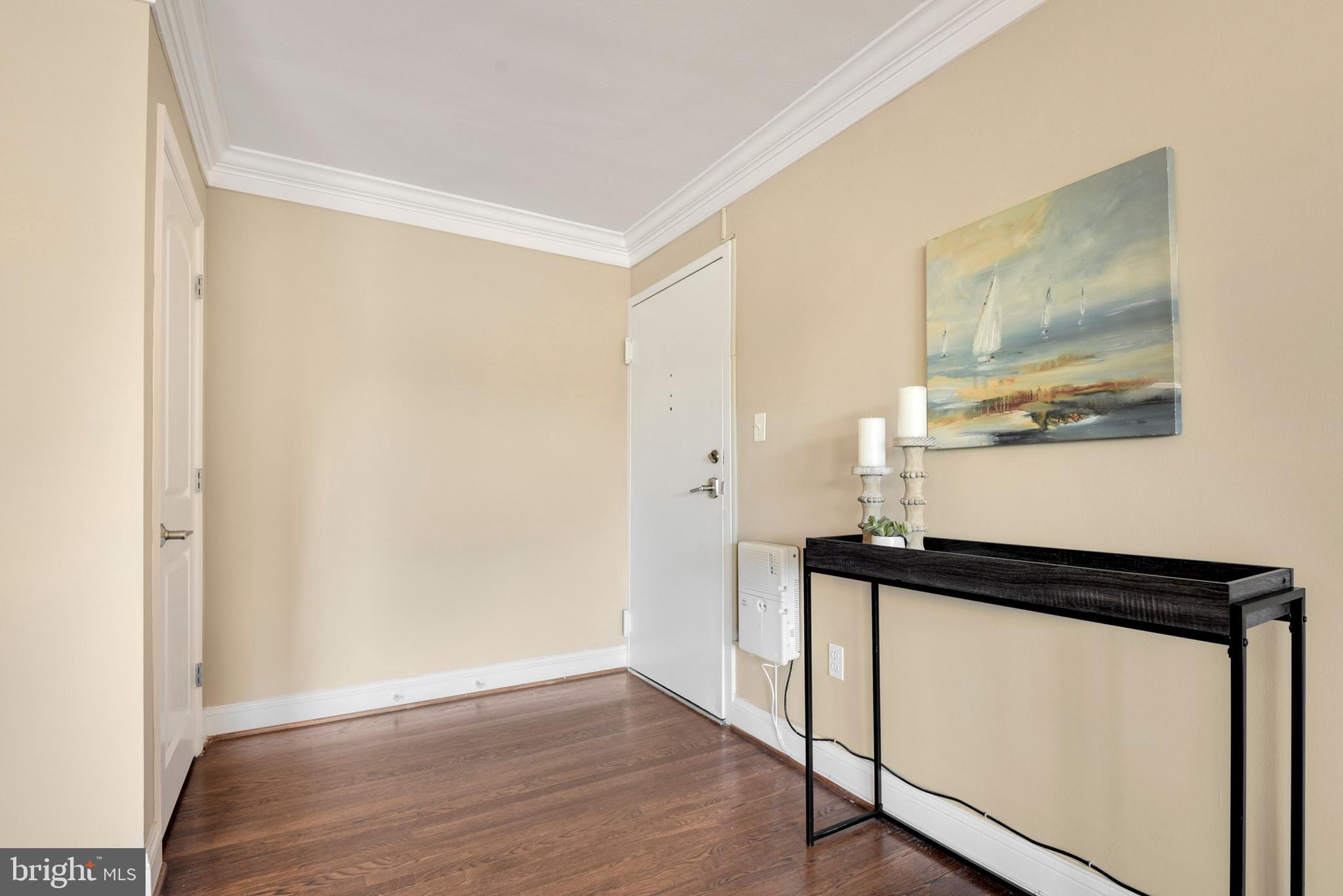 ADAMS HOUSE - Residential