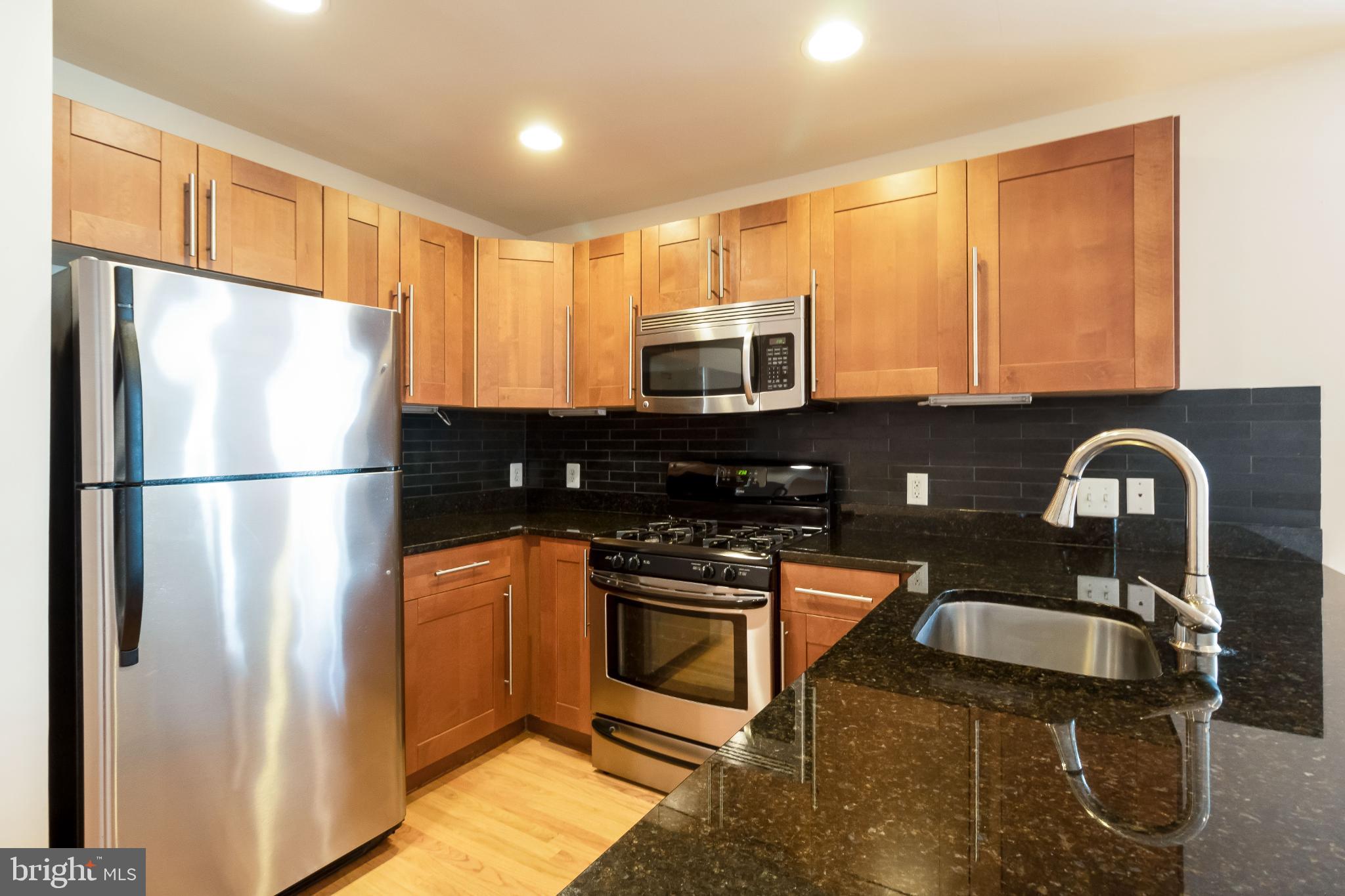1310 SE K STREET SE 302