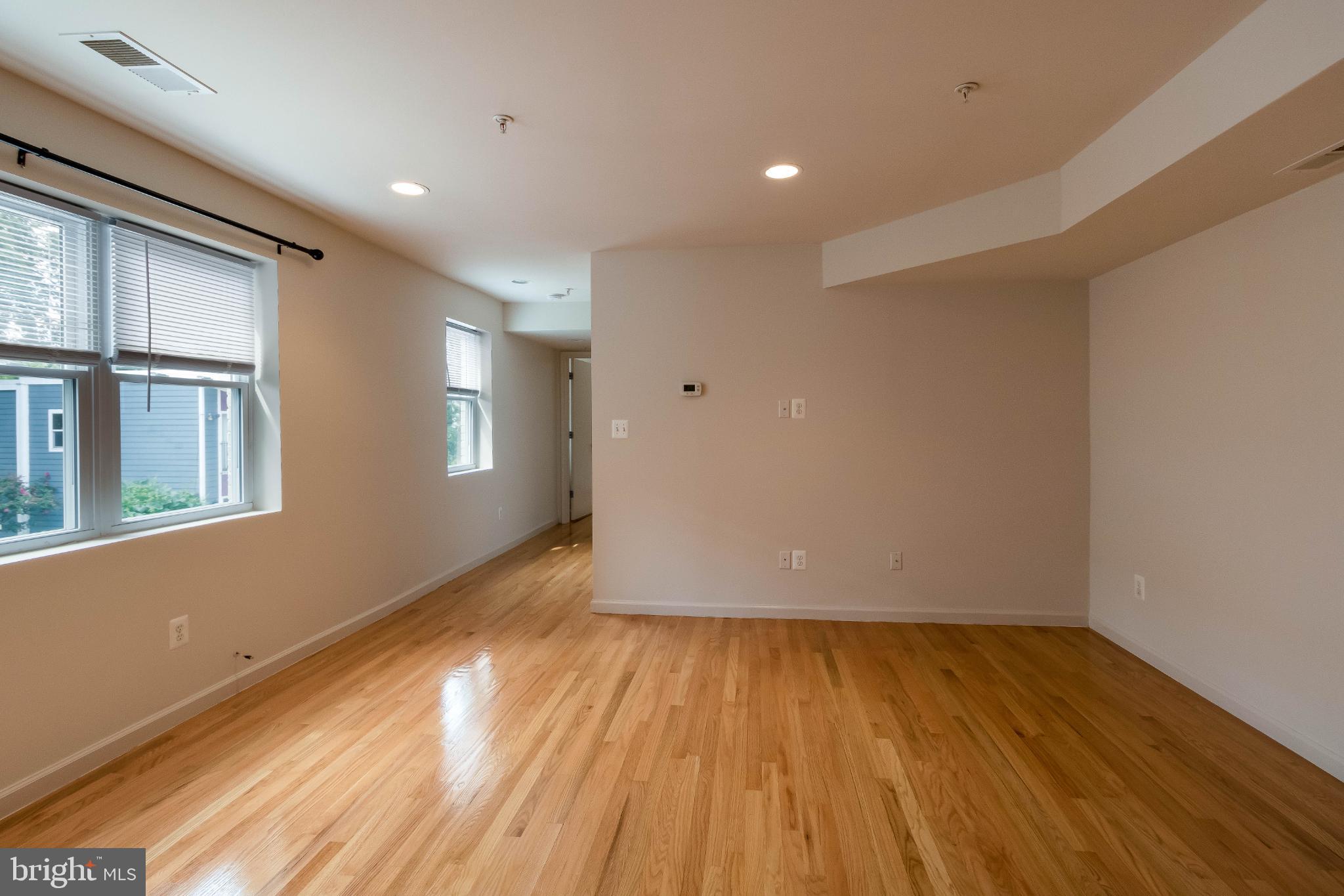 1310 SE K STREET SE 302