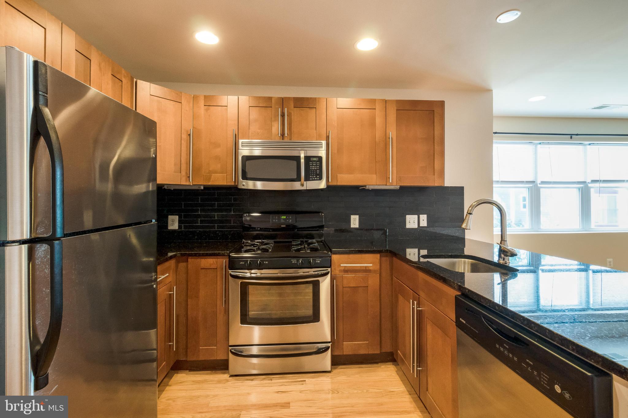 1310 SE K STREET SE 302