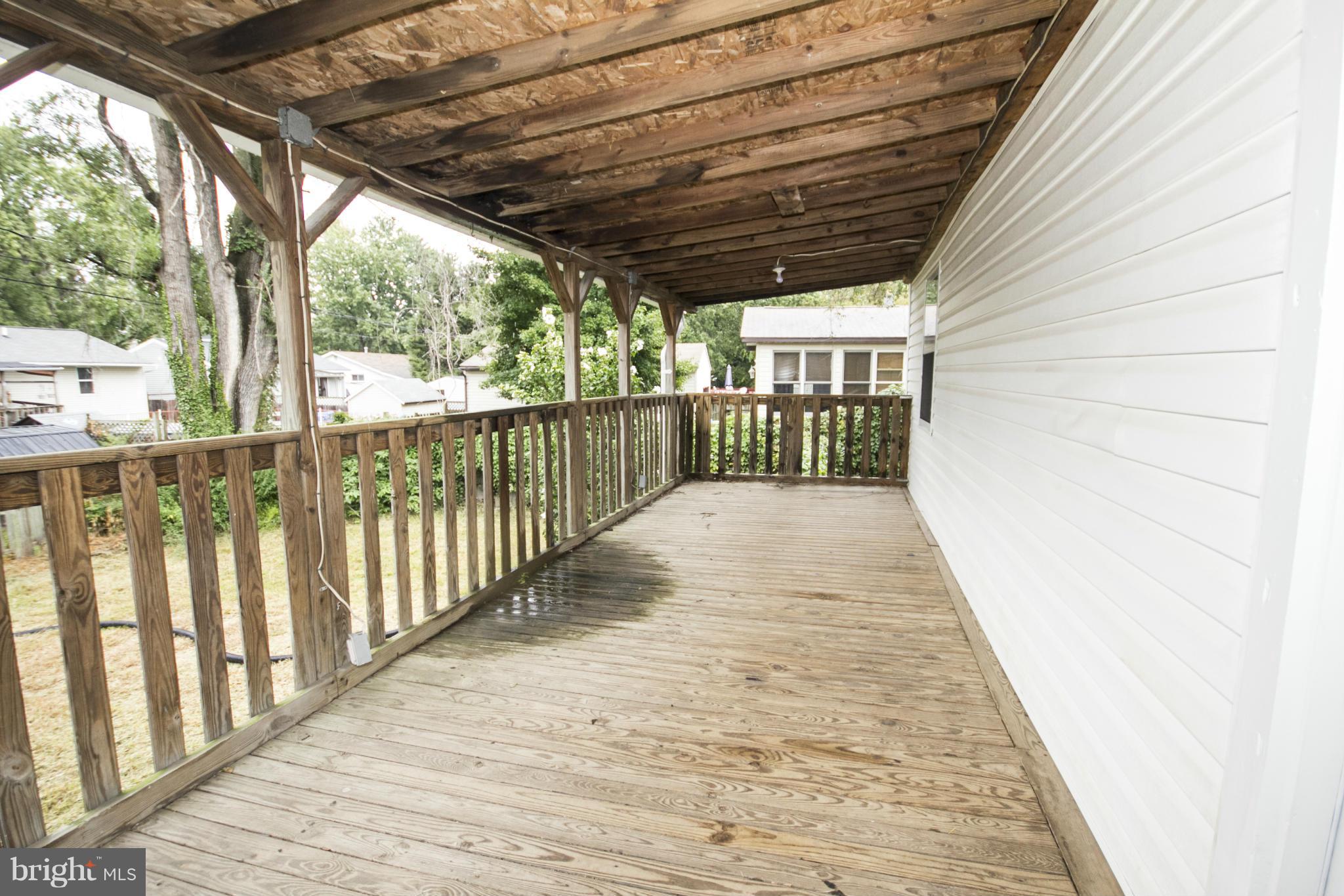 ARUNDEL GARDENS - Residential