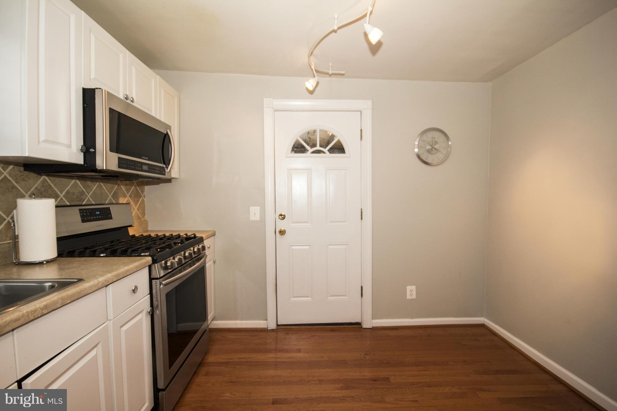 ARUNDEL GARDENS - Residential