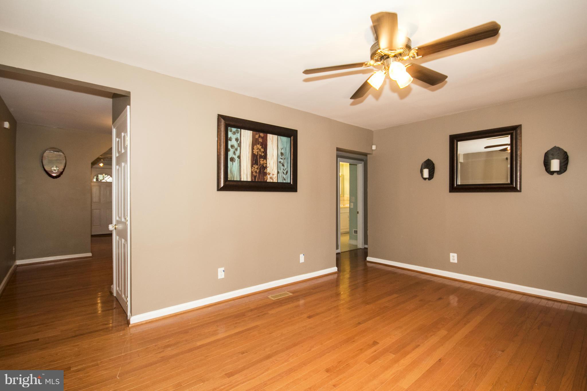 ARUNDEL GARDENS - Residential