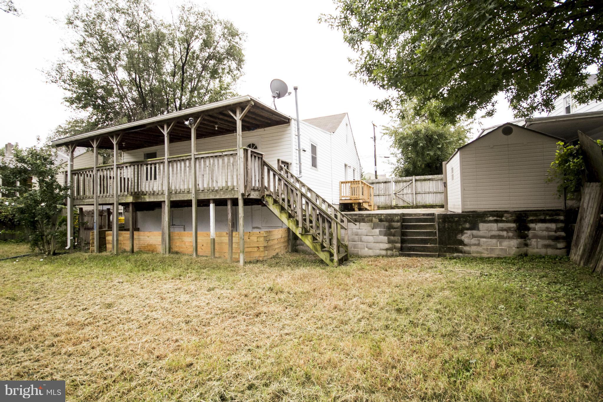 ARUNDEL GARDENS - Residential