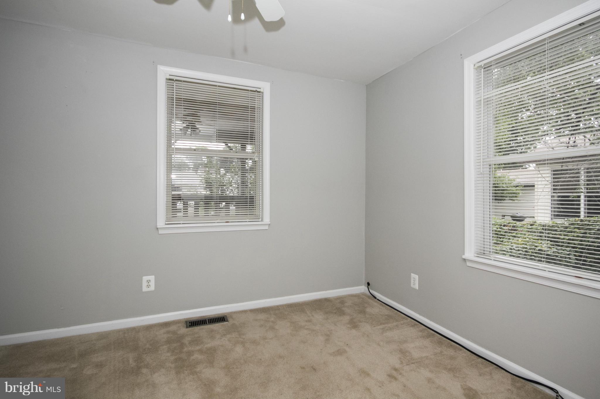 ARUNDEL GARDENS - Residential