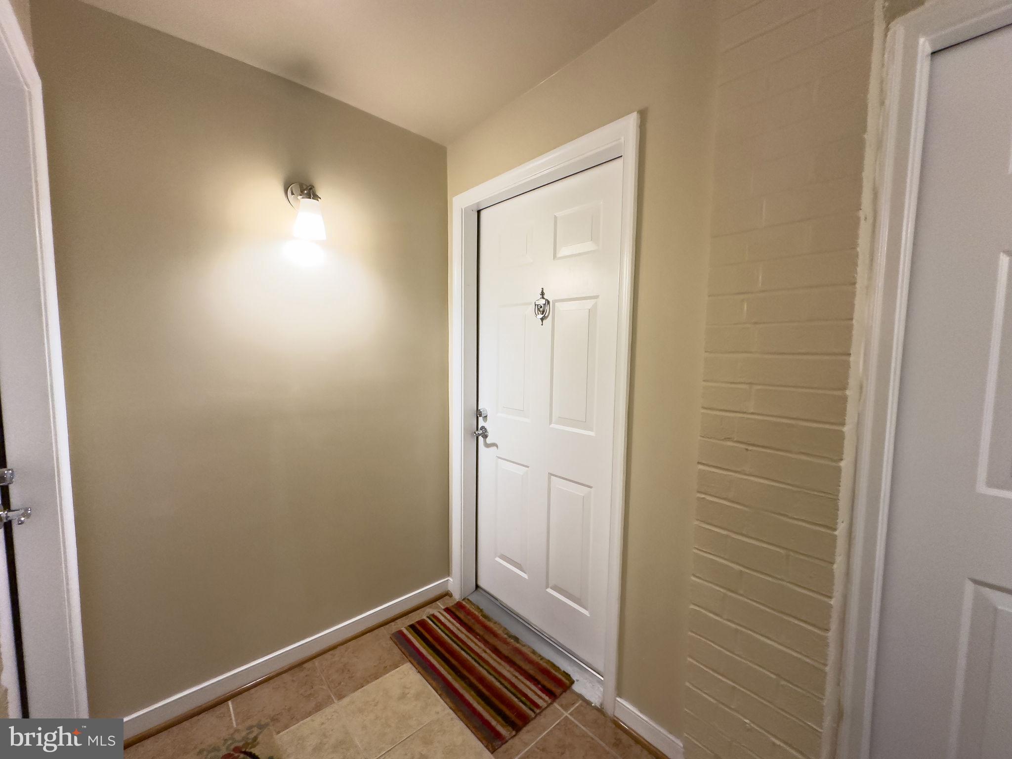 WEST VILLAGE OF SHIRLINGTON - Residential