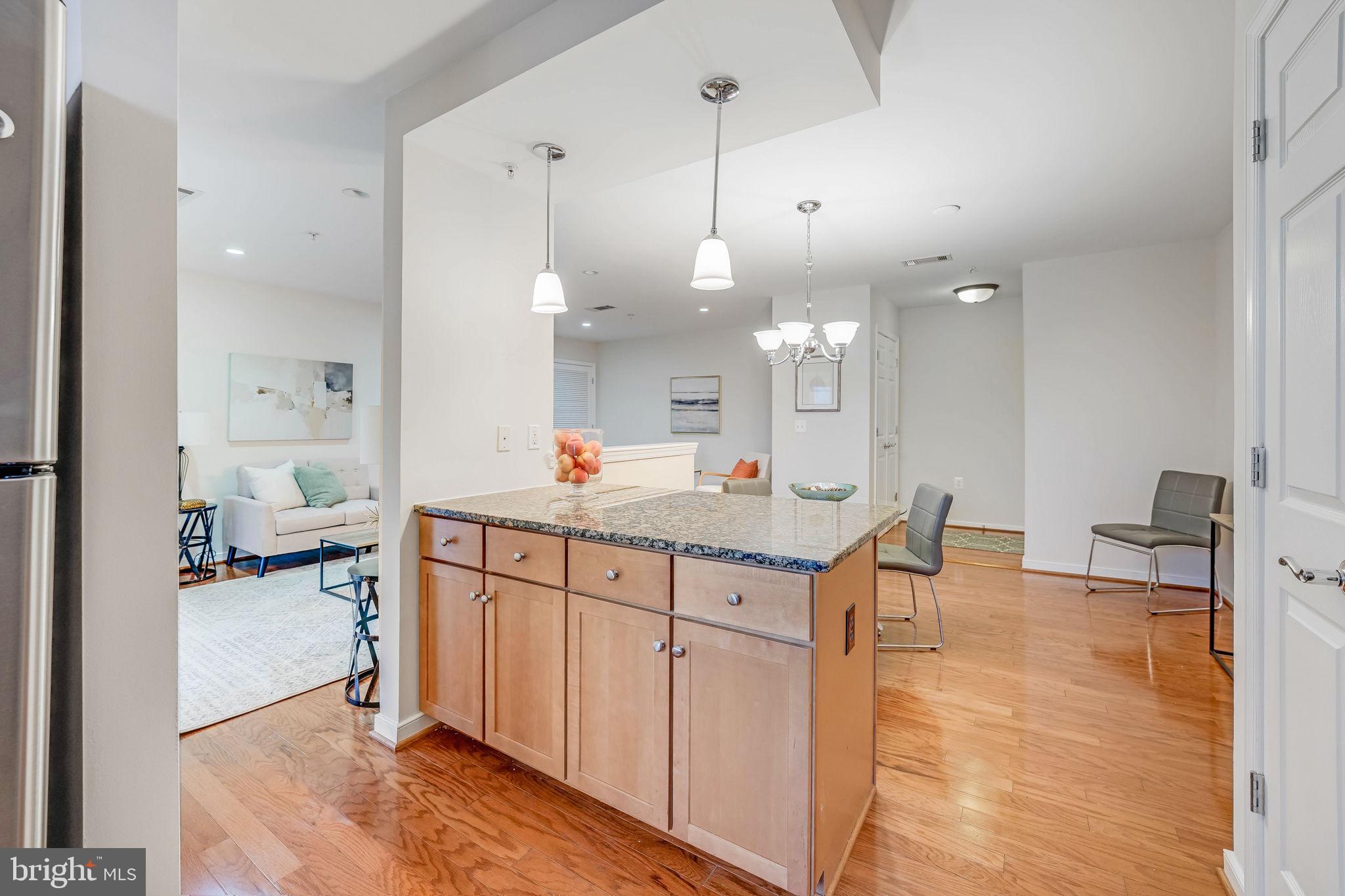 WEST VILLAGE OF SHIRLINGTON - Residential