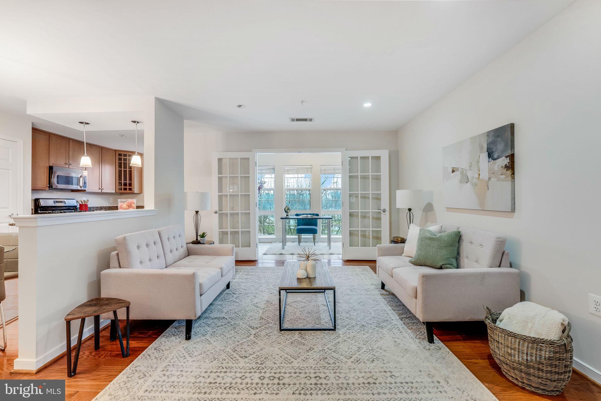 WEST VILLAGE OF SHIRLINGTON - Residential