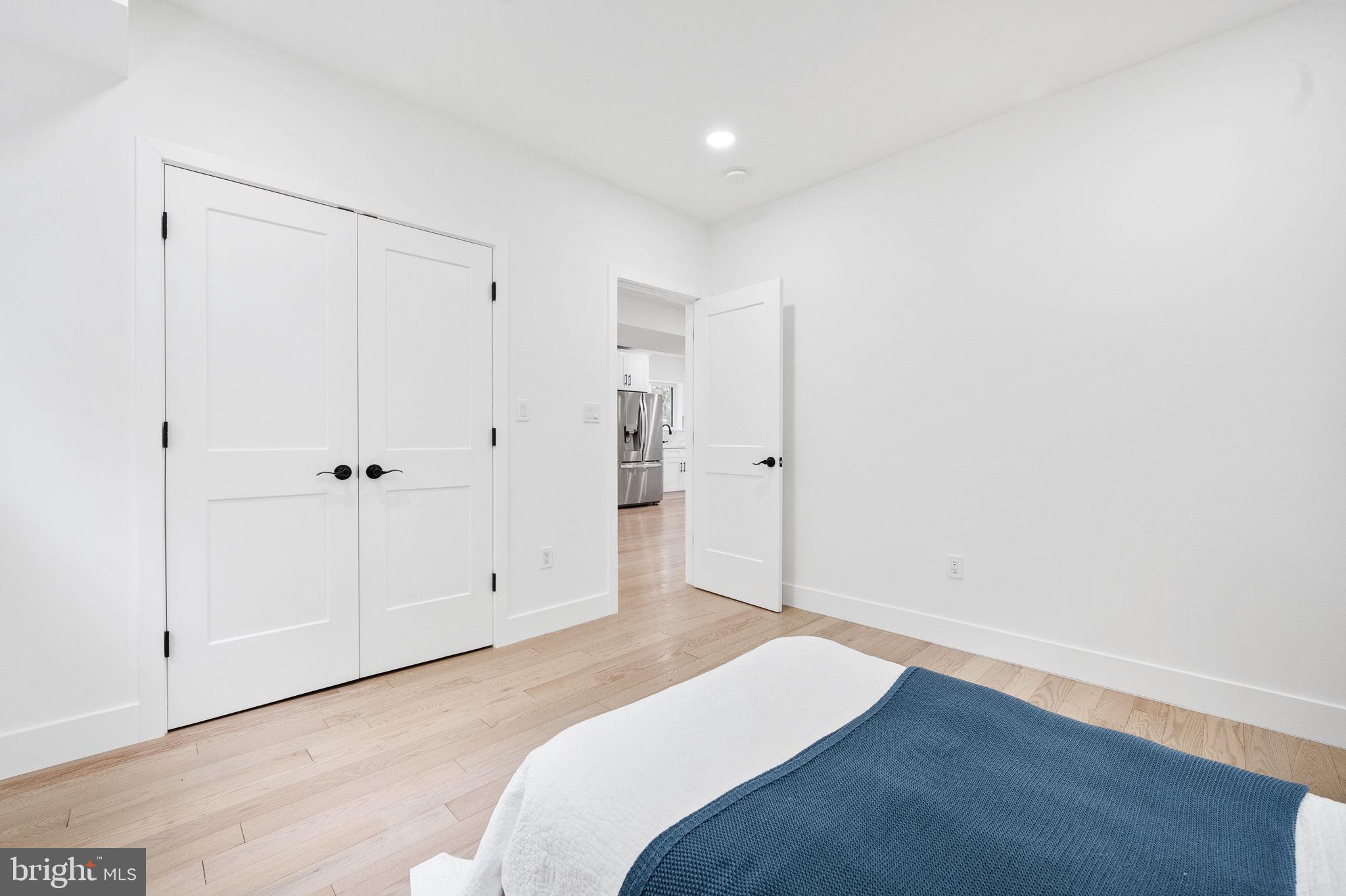 CAROLE HIGHLANDS - Residential