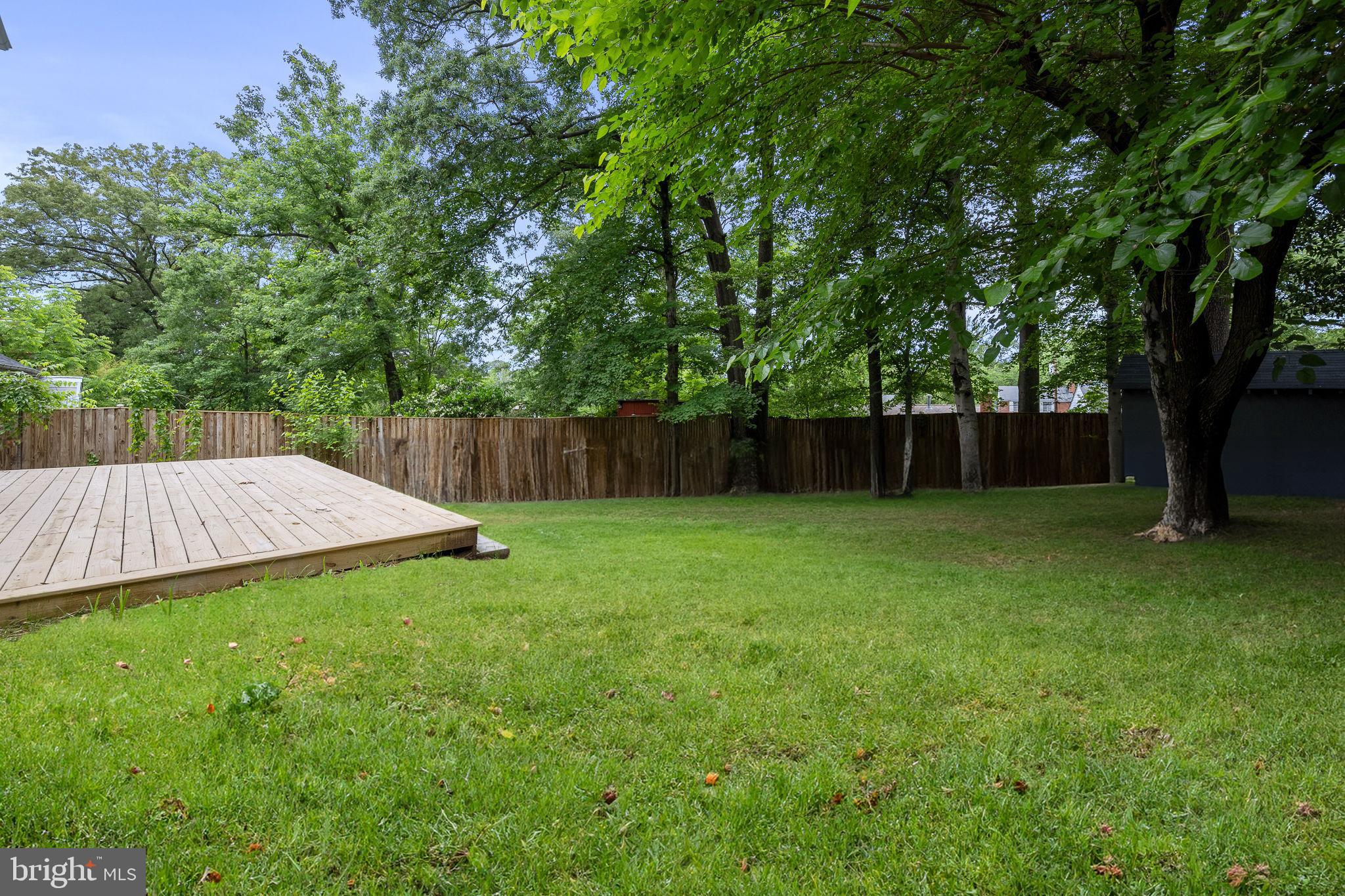 CAROLE HIGHLANDS - Residential