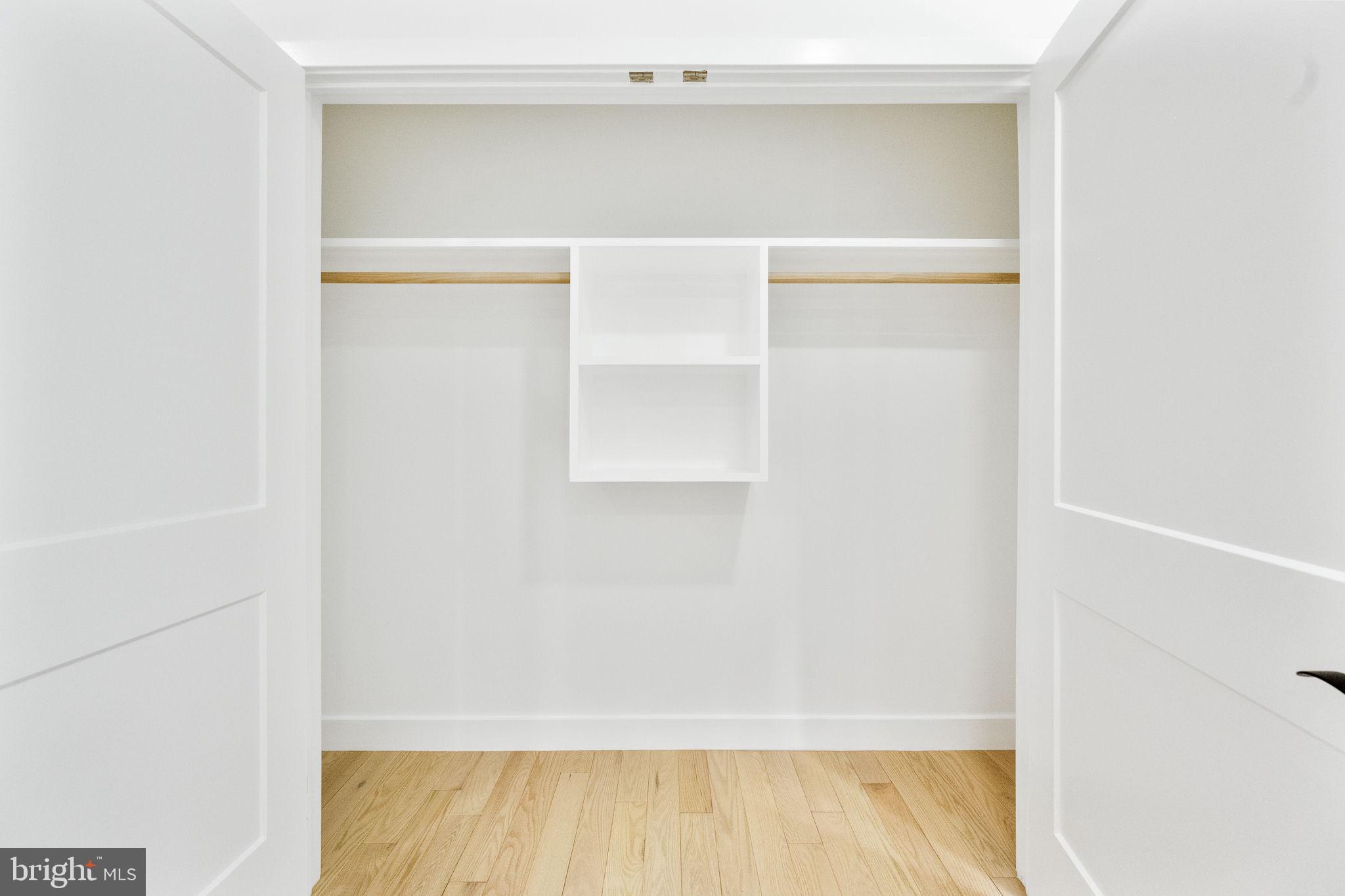 CAROLE HIGHLANDS - Residential