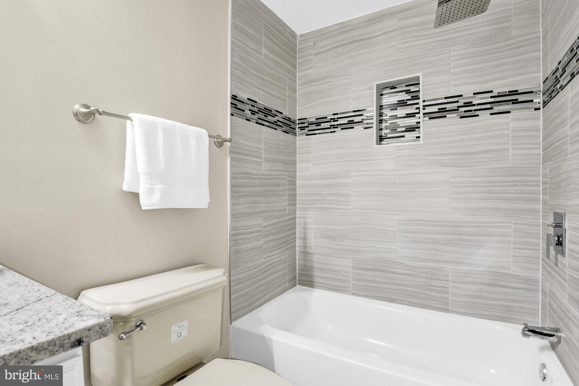 DRUID HILL PARK - Residential