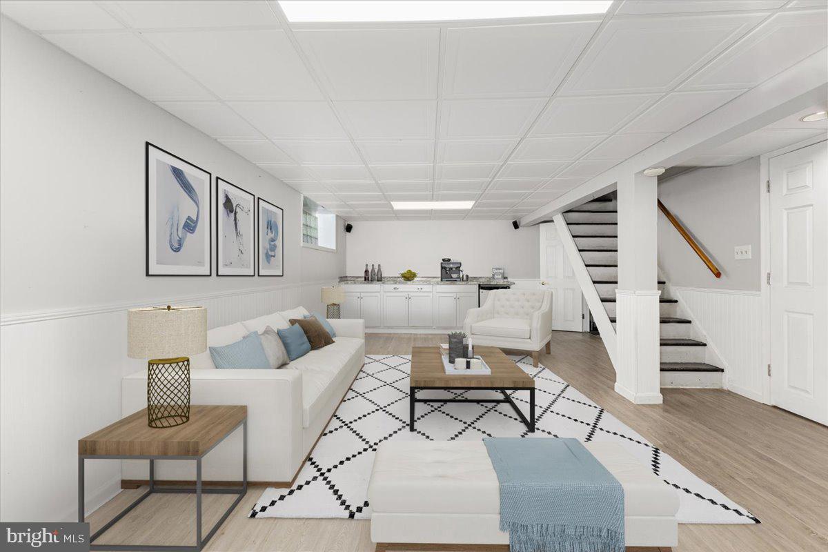 ORCHARD HILLS - Residential