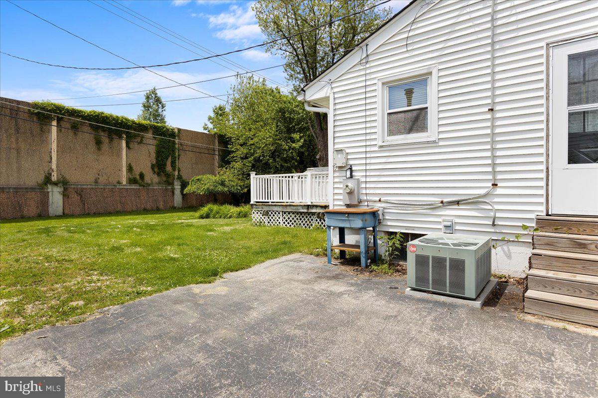 ORCHARD HILLS - Residential