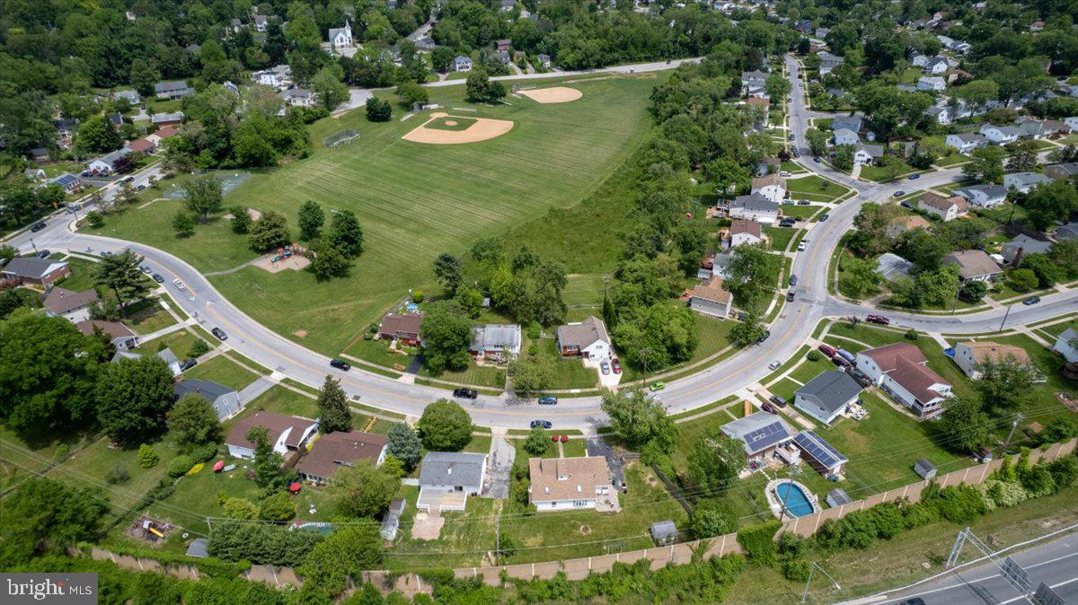 ORCHARD HILLS - Residential