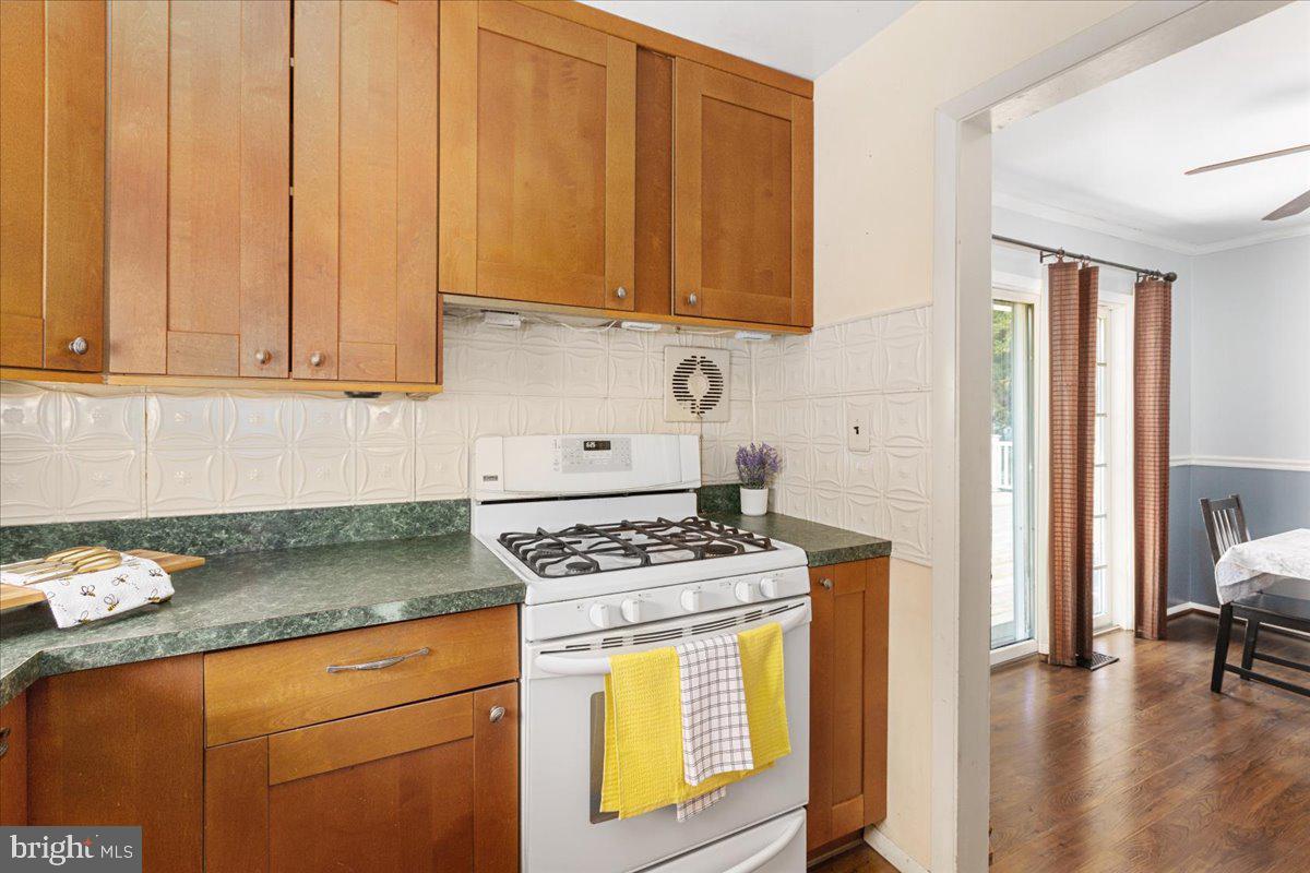 ORCHARD HILLS - Residential