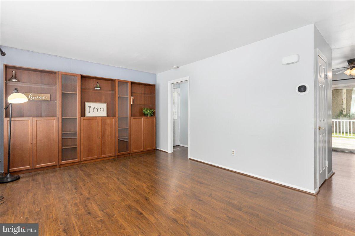 ORCHARD HILLS - Residential