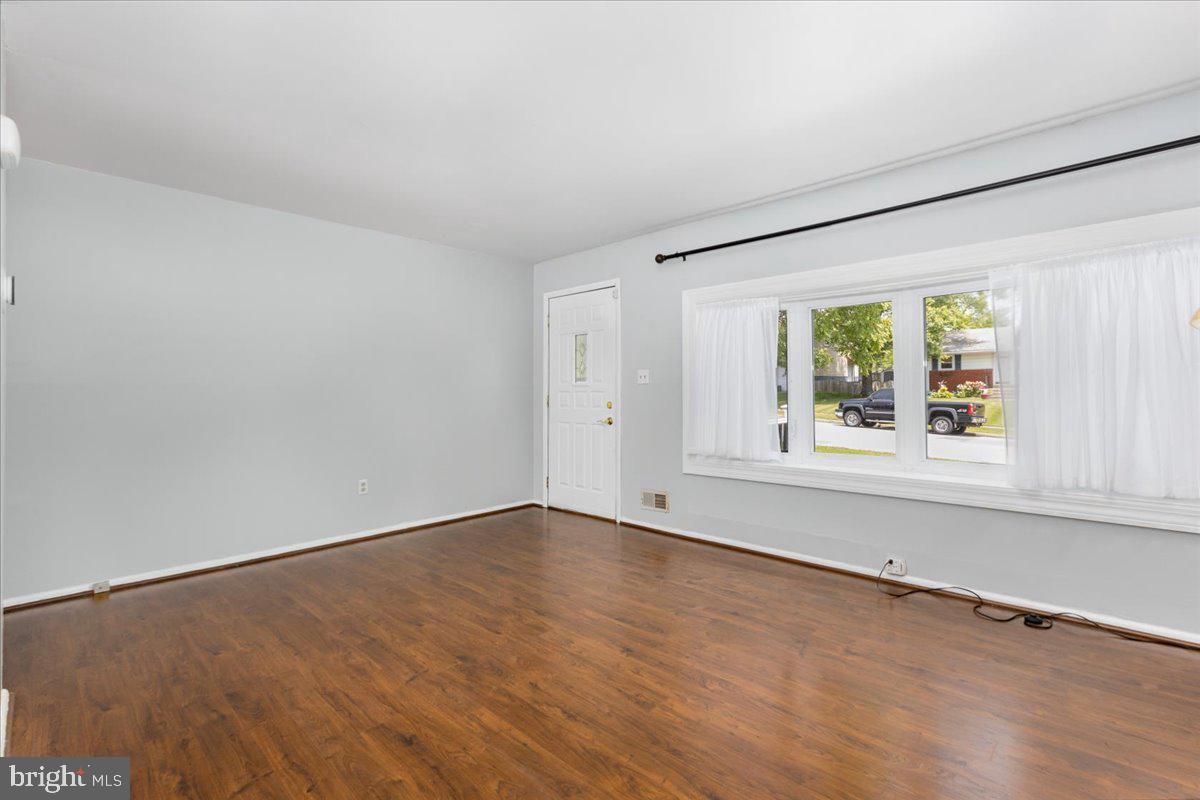 ORCHARD HILLS - Residential