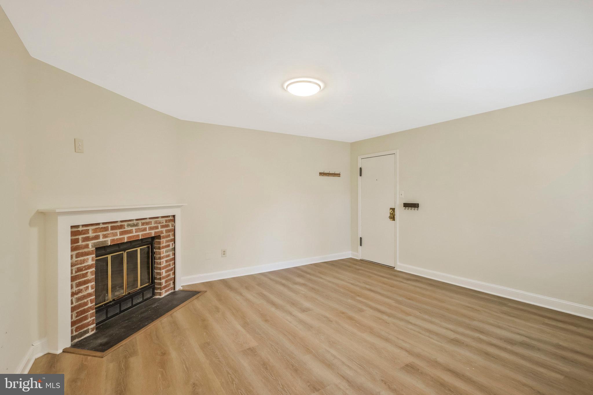 PALISADE GARDENS - Residential