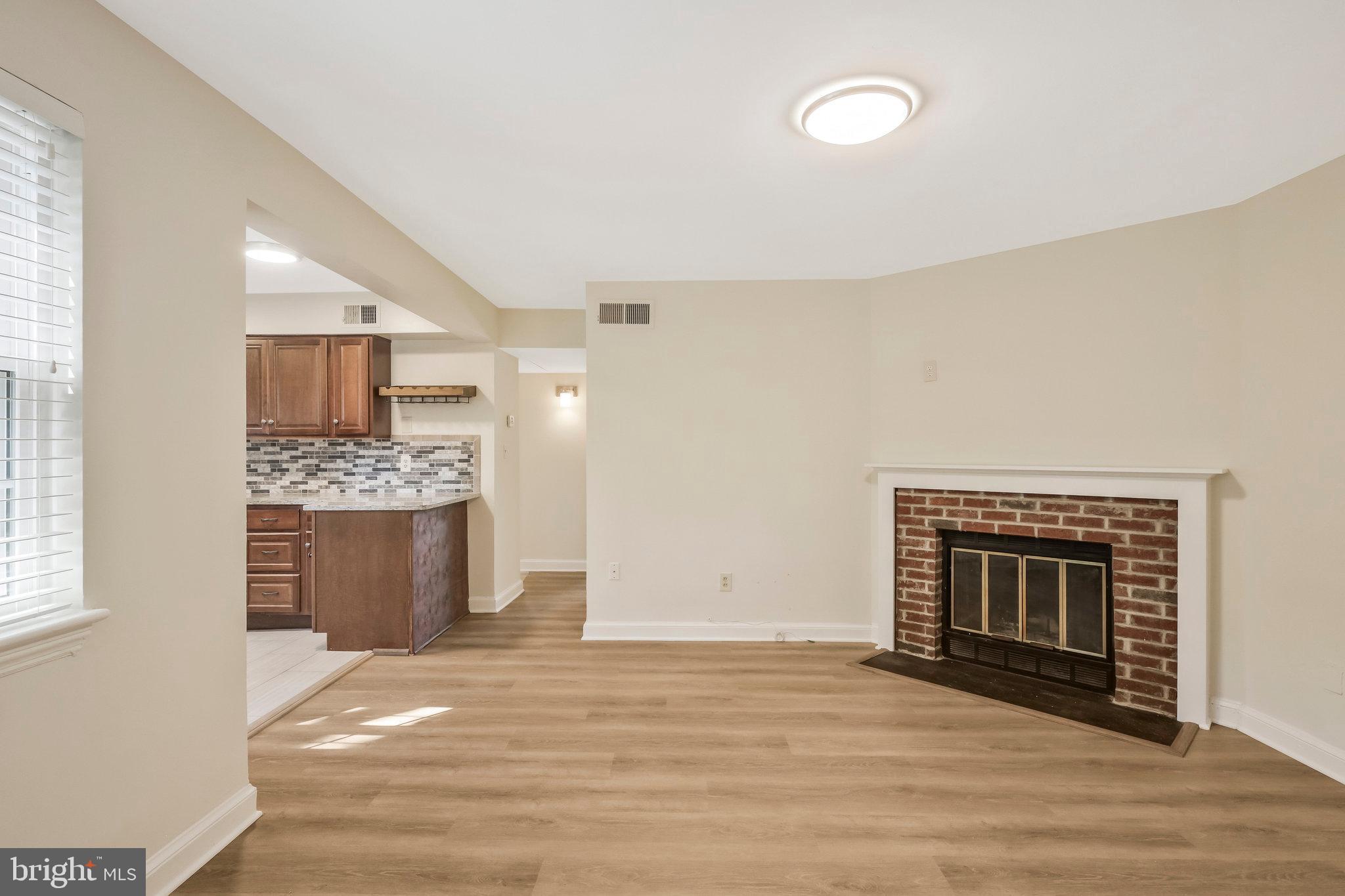 PALISADE GARDENS - Residential