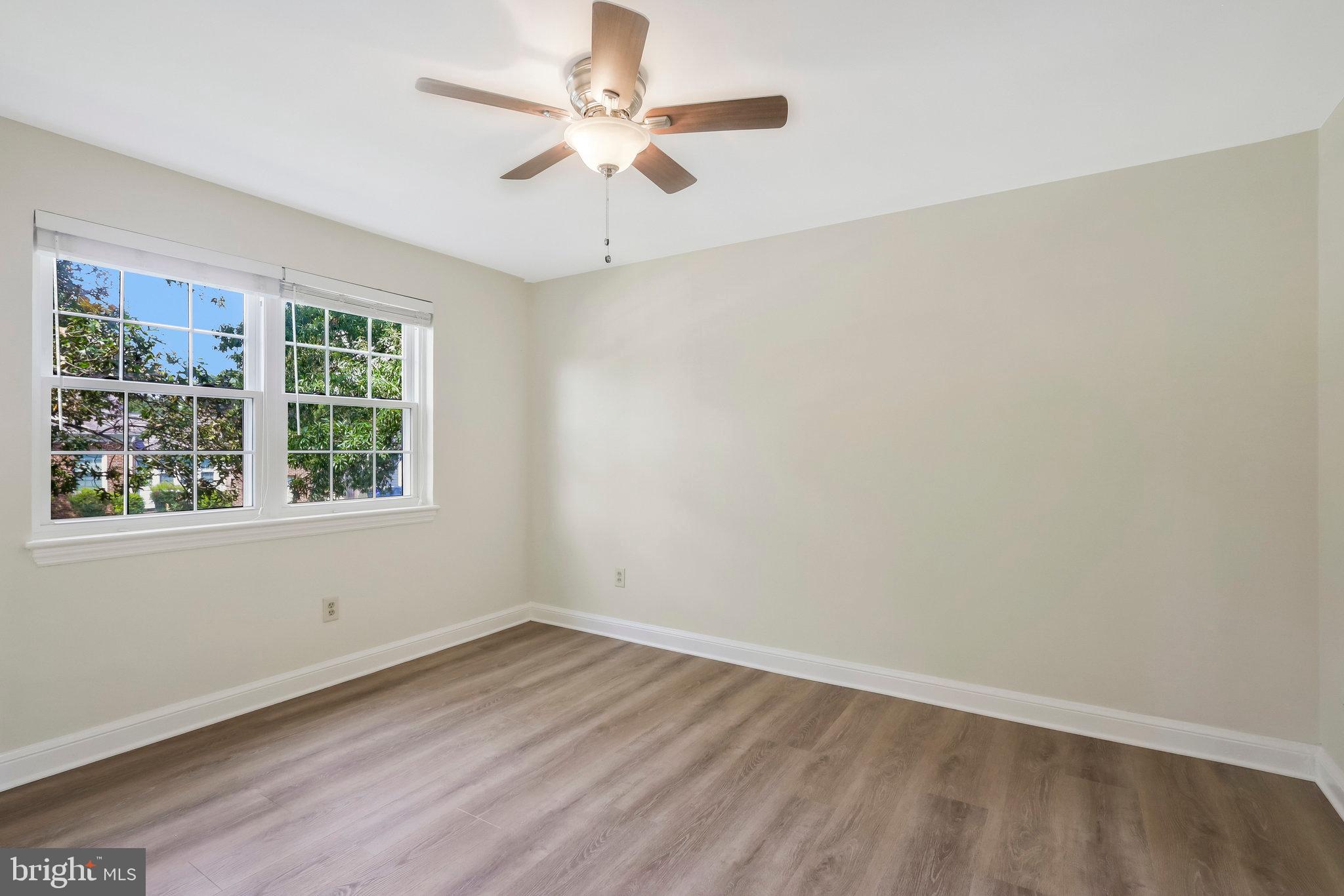 PALISADE GARDENS - Residential